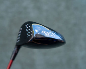 Titleist 913 D3 Driver 9.5° – Denali Red 70 Stiff Shaft
