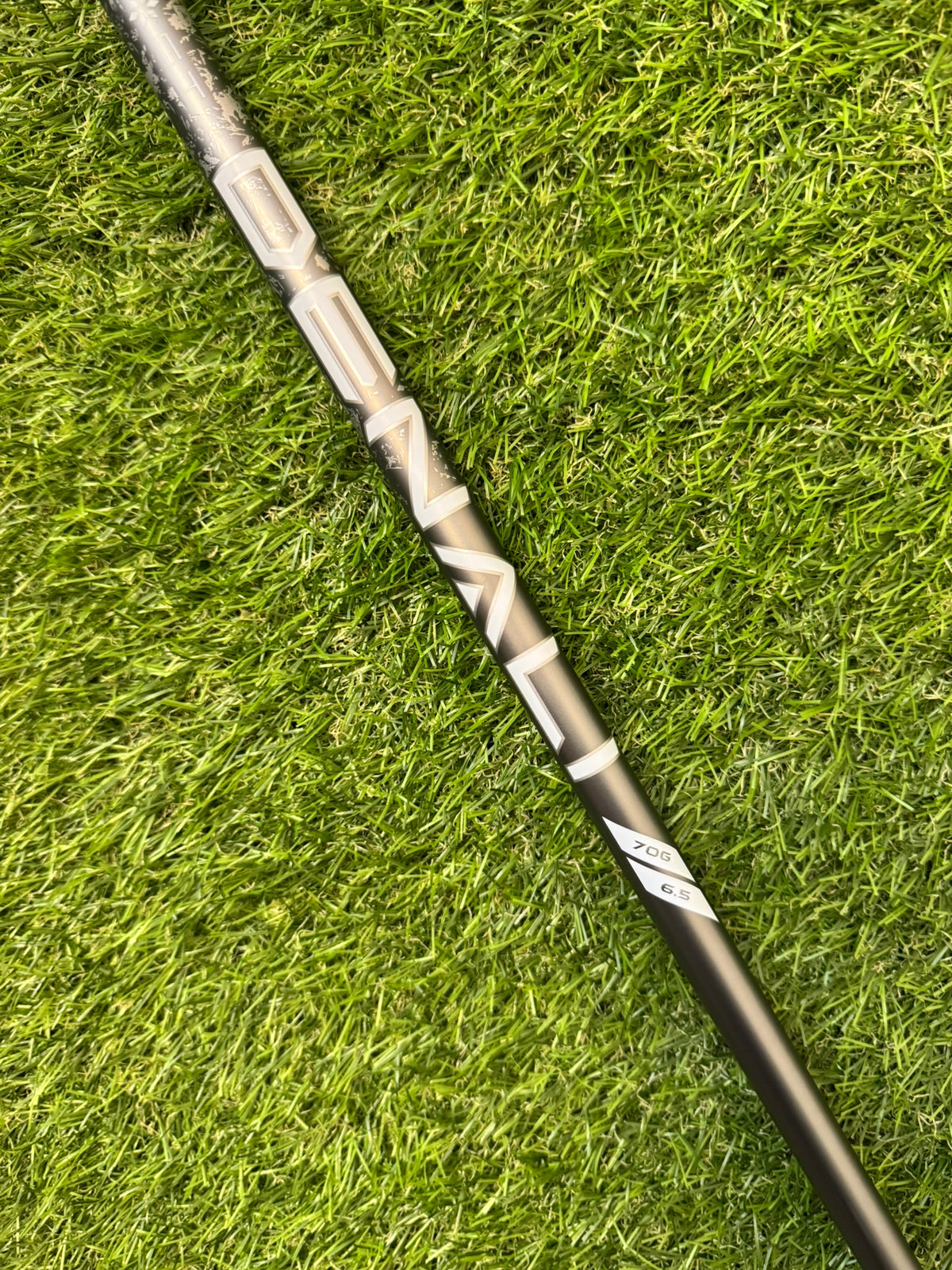 Project X Denali White 70 Driver Shaft – X Stiff – 44"