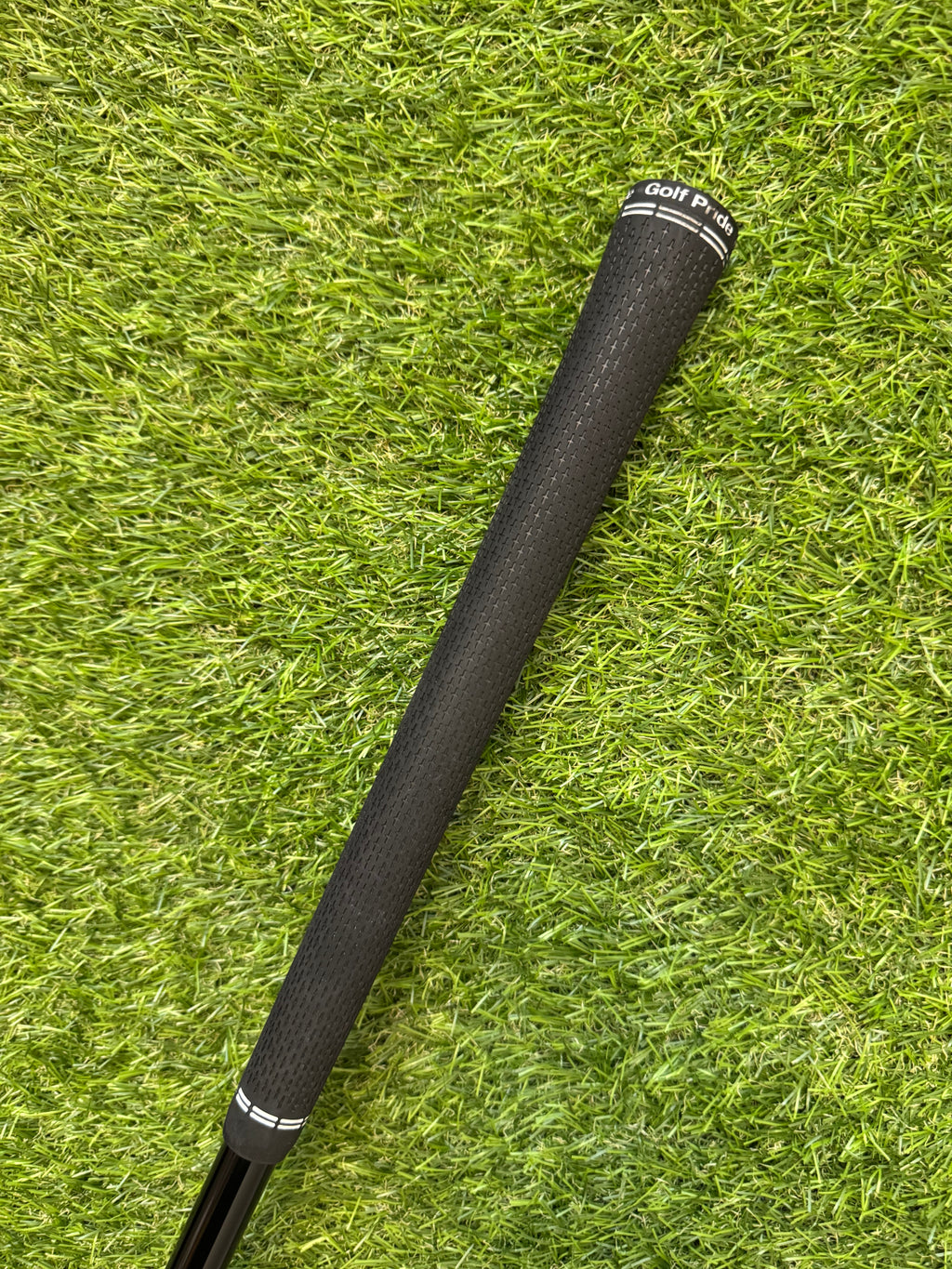 Titleist GT2 Driver 9° – HZRDUS X-Stiff Shaft