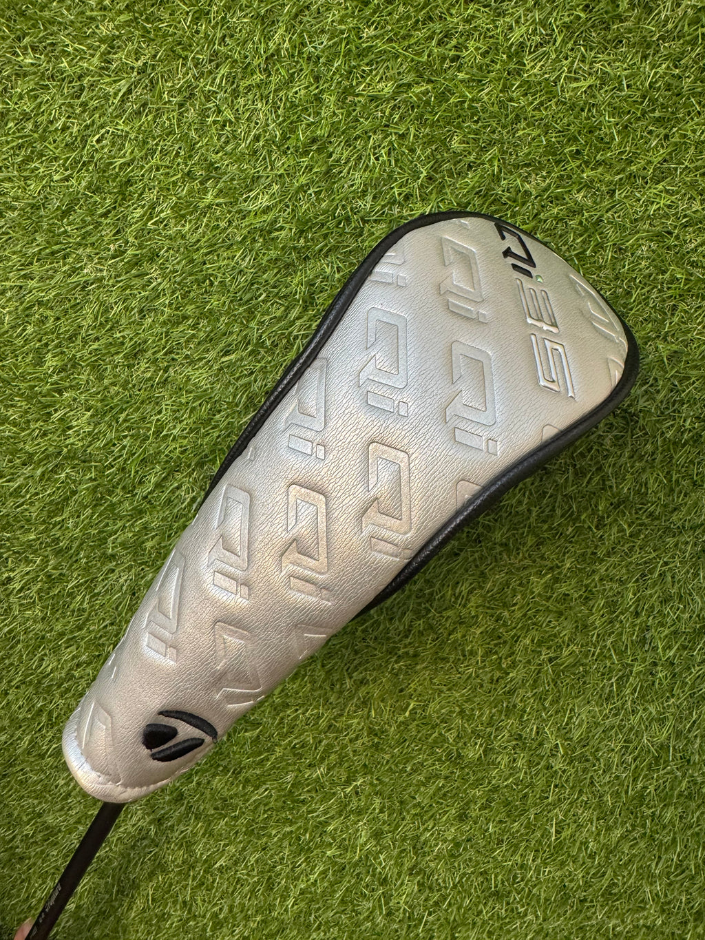 Taylormade Qi35 3 Hybrid – Fujikura Ventus HD 6-R Regular