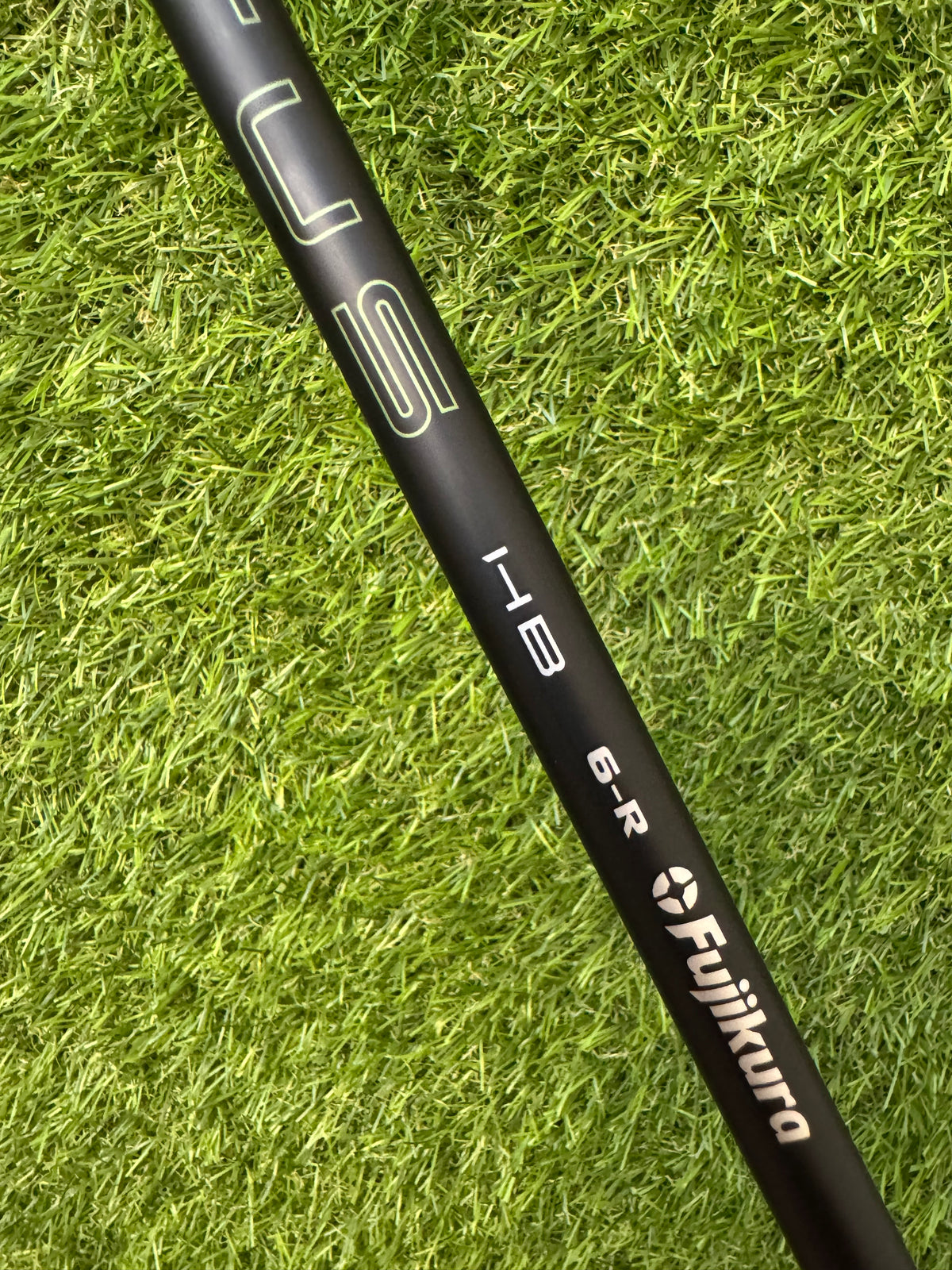 Taylormade Qi35 3 Hybrid – Fujikura Ventus HD 6-R Regular