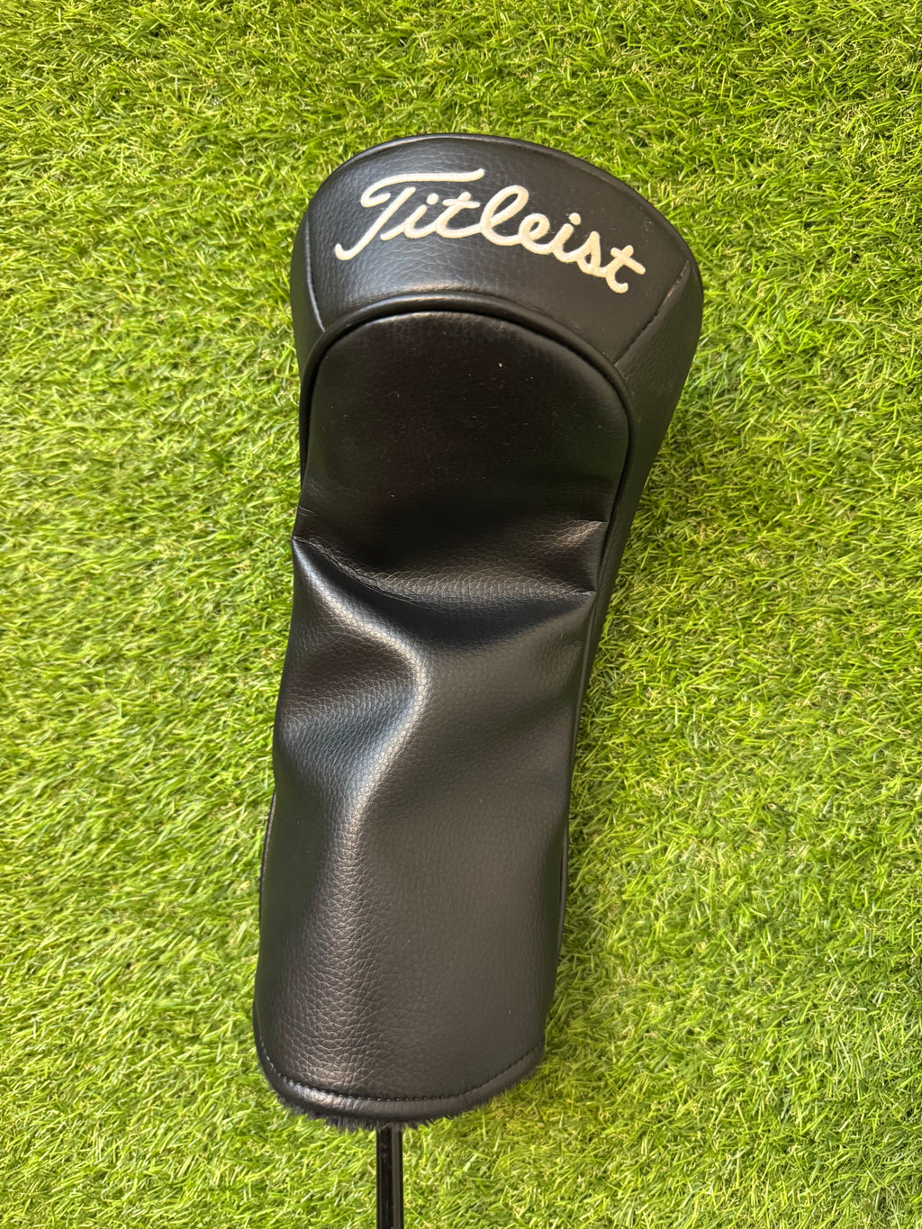 Titleist GT2 Driver 9° – HZRDUS X-Stiff Shaft