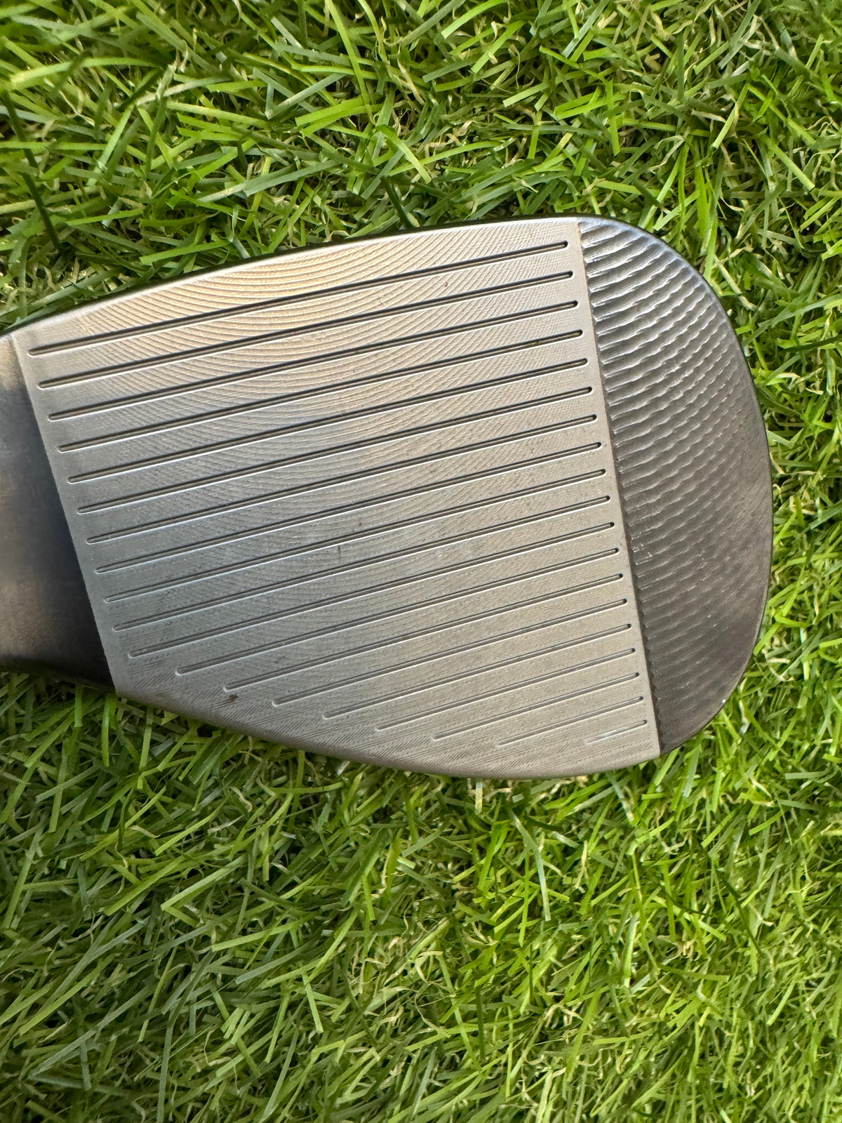 Cleveland RTZ 56 Mid 10 Wedge – Dynamic Gold Spinner Wedge