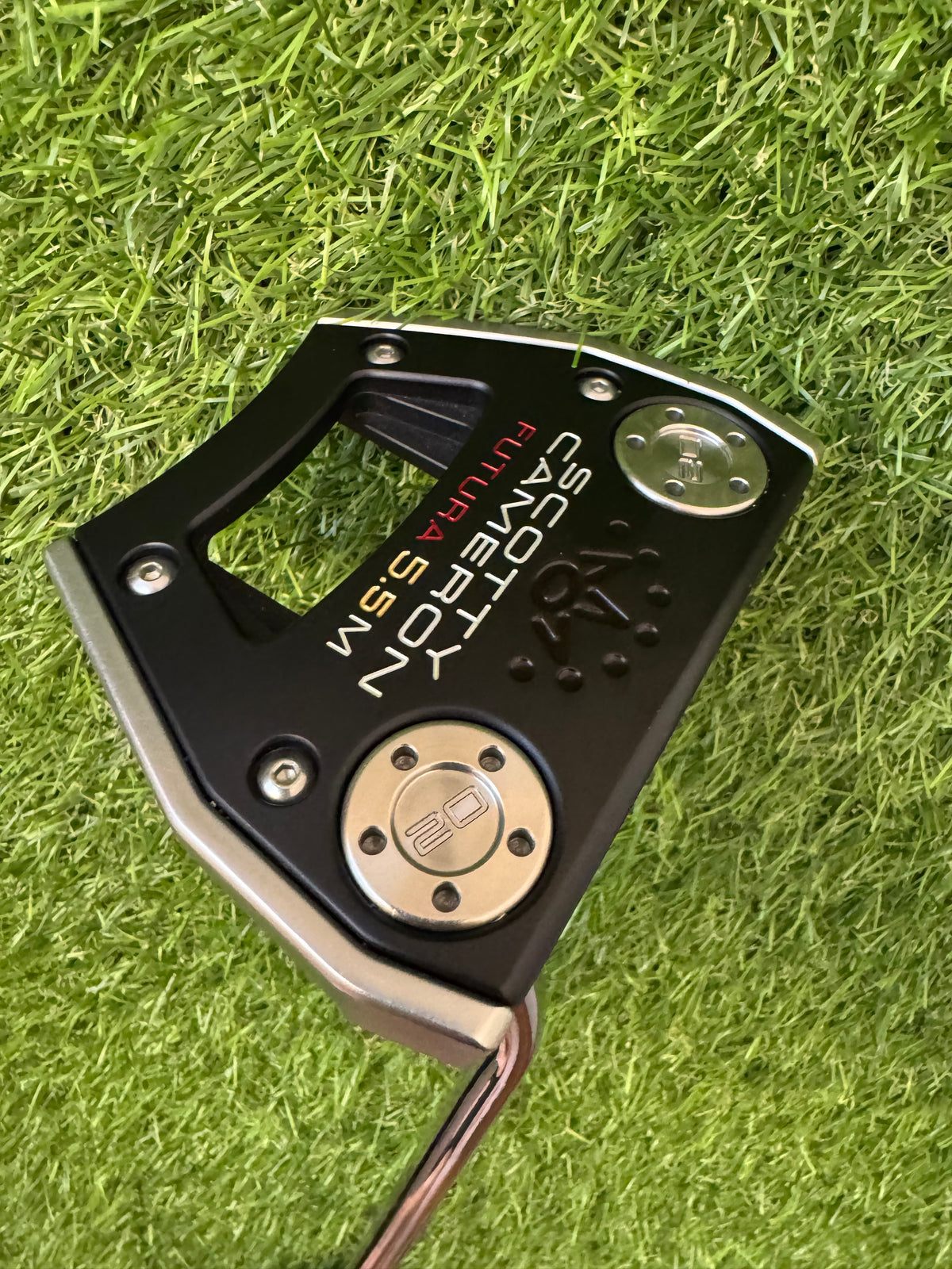 Scotty Cameron Futura 5.5M 35” Putter