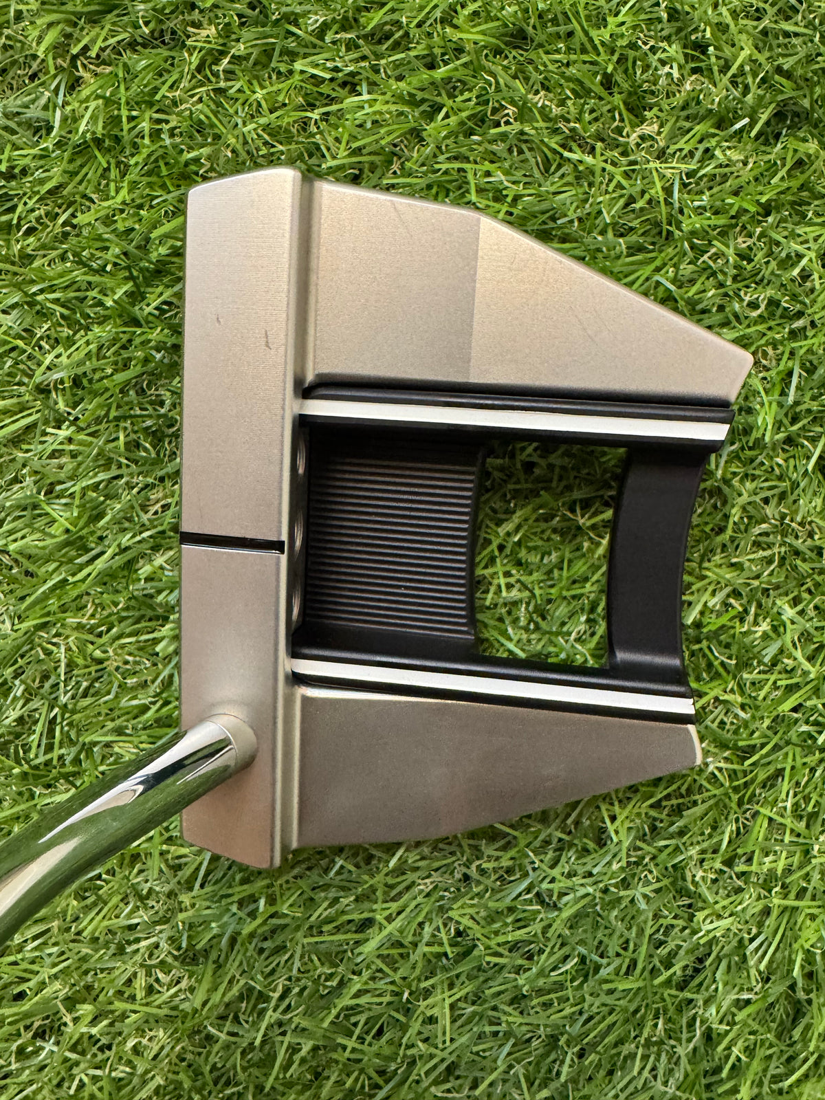 Scotty Cameron Futura 5.5M 35” Putter