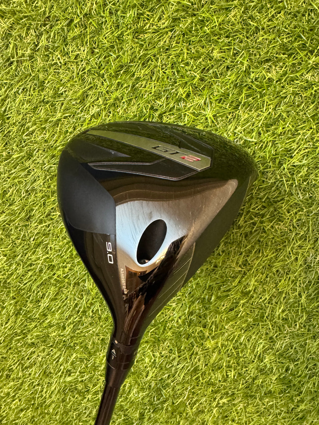 Titleist GT2 Driver 9° – HZRDUS X-Stiff Shaft