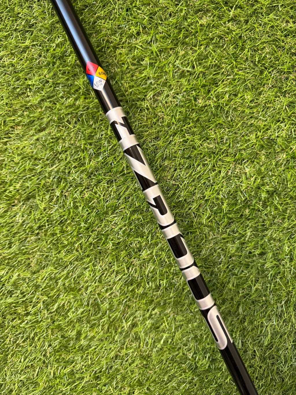 Titleist GT2 Driver 9° – HZRDUS X-Stiff Shaft