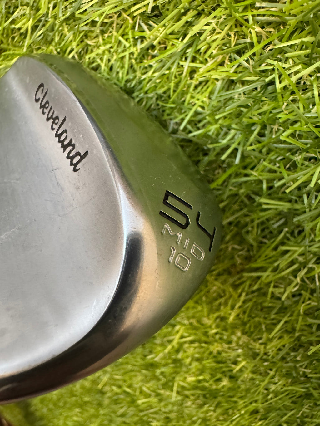 Cleveland RTZ 54 Mid 10 Wedge – Dynamic Gold Spinner Wedge