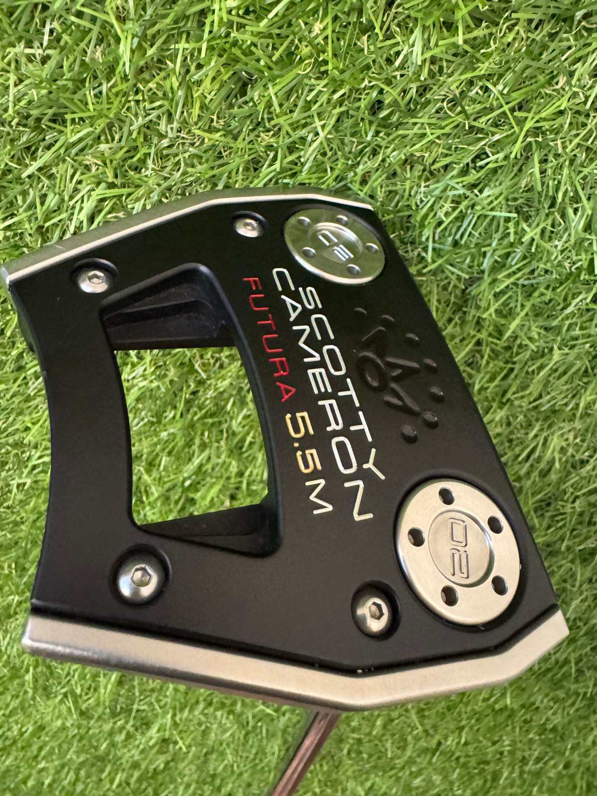 Scotty Cameron Futura 5.5M 35” Putter