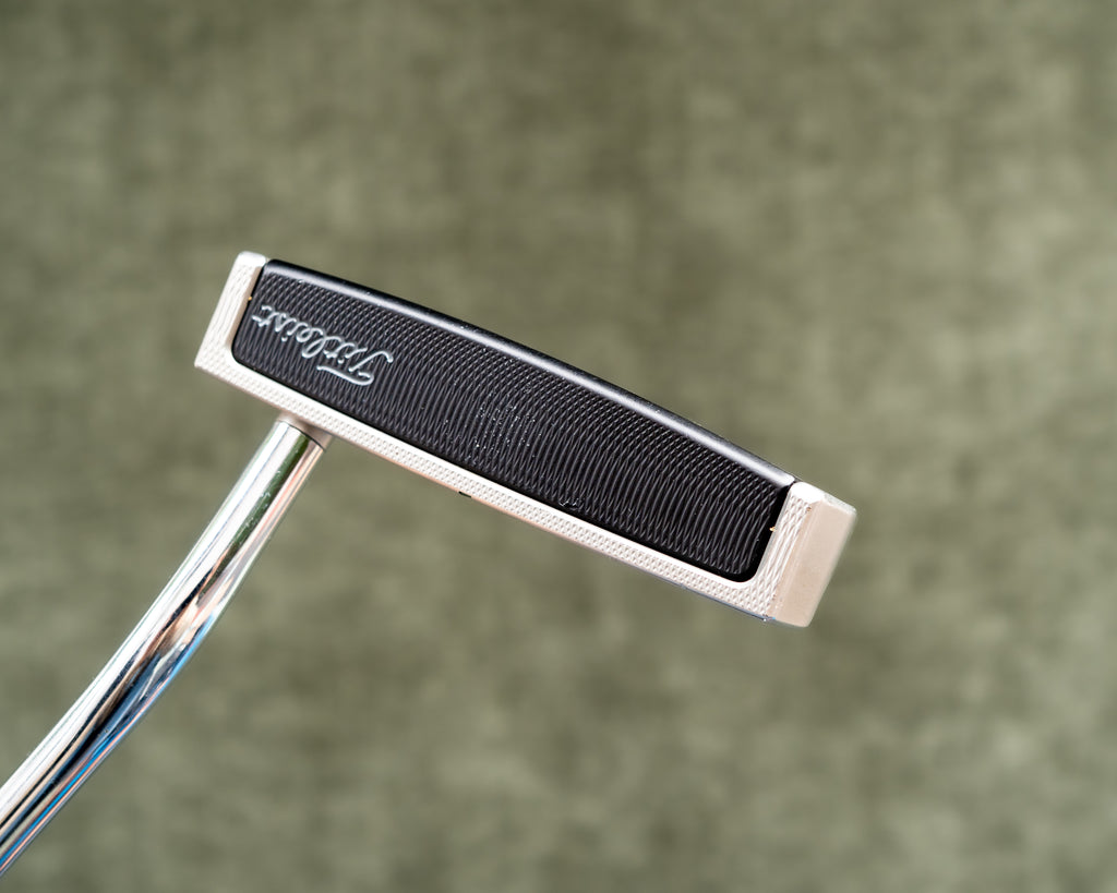Scotty Cameron Futura 5.5M 33” Putter