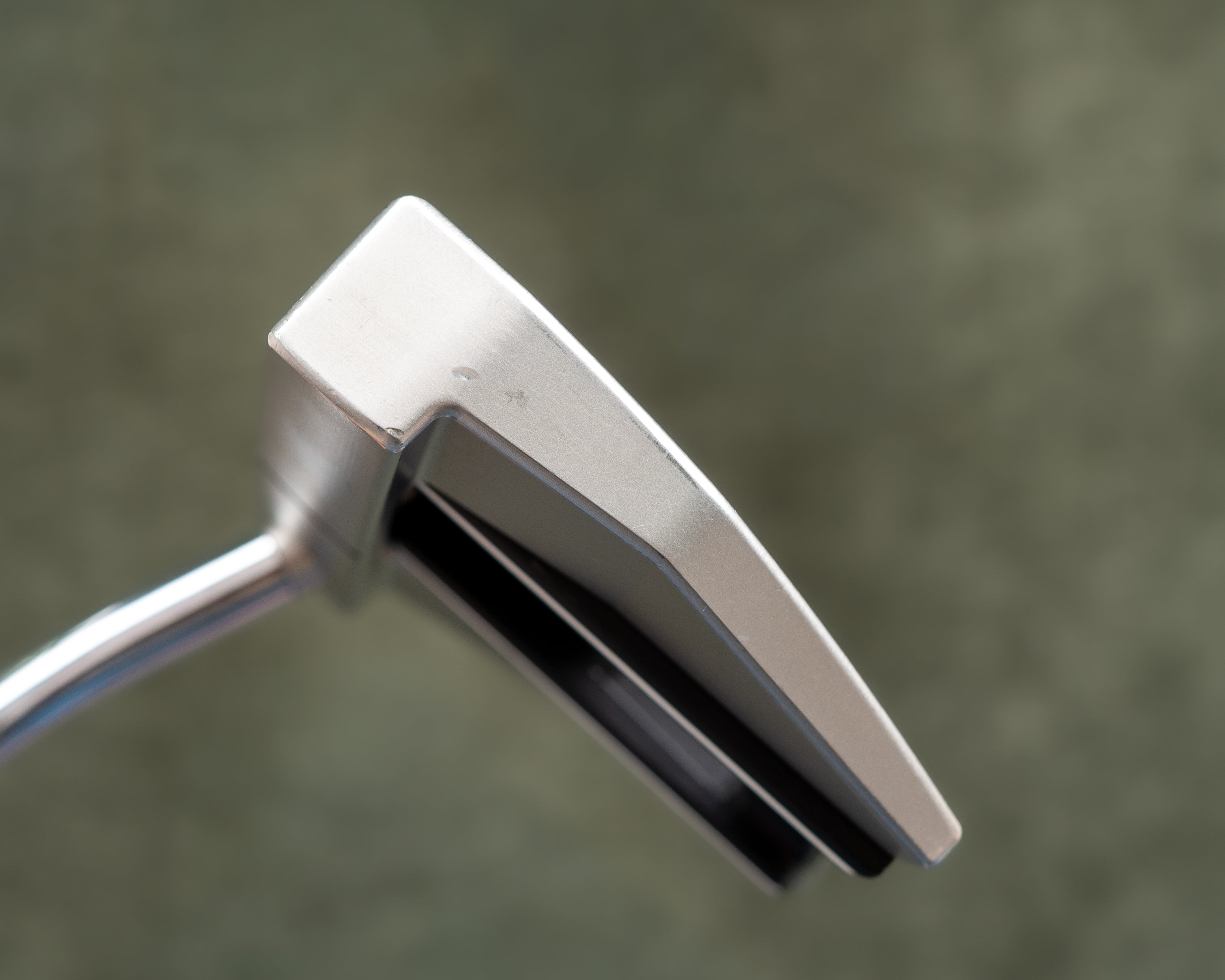 Scotty Cameron Futura 5.5M 33” Putter