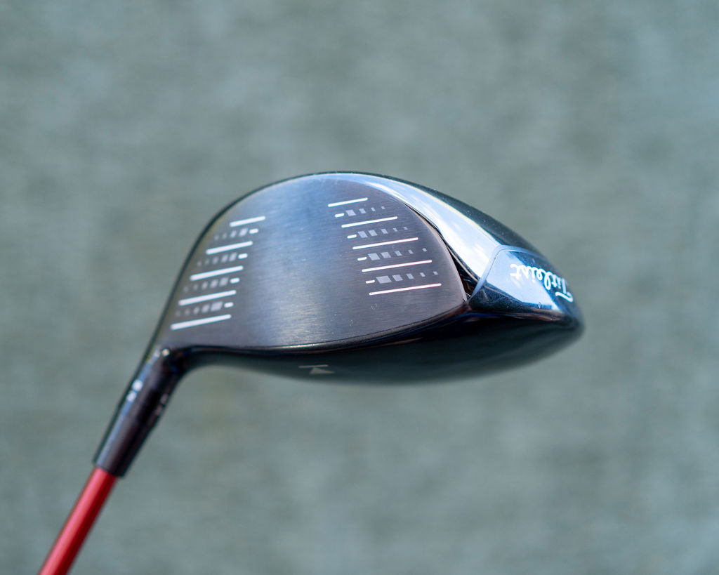 Titleist 913 D3 Driver 9.5° – Denali Red 70 Stiff Shaft