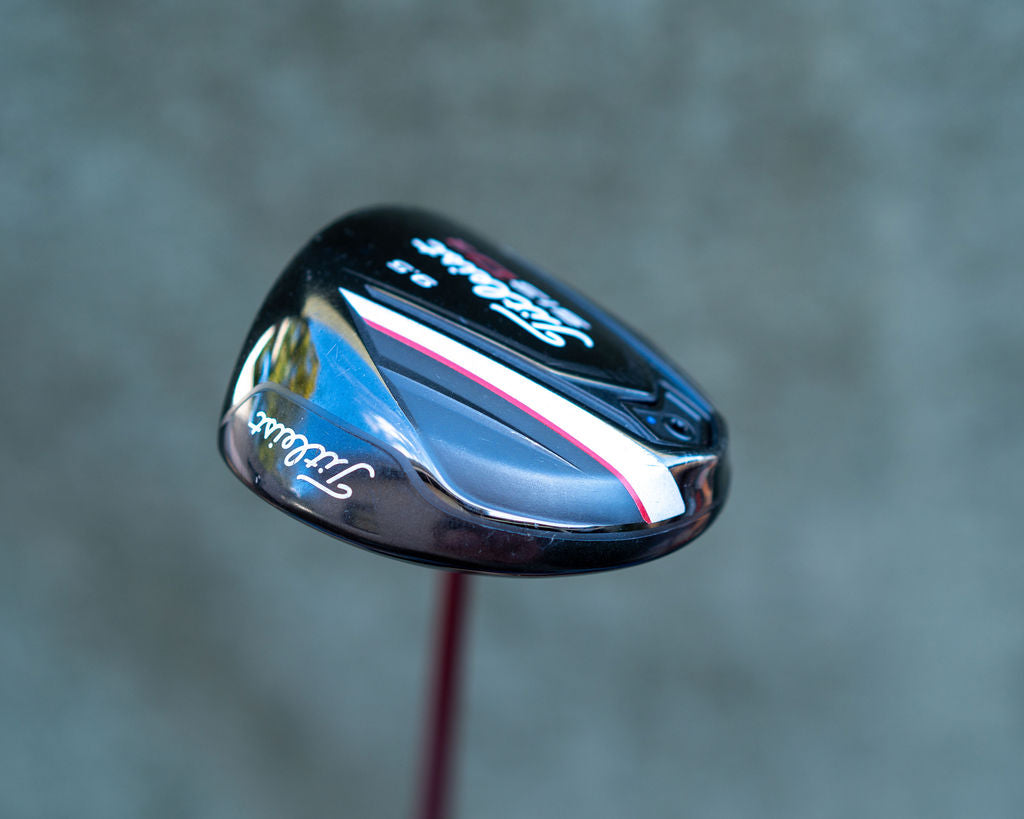 Titleist 913 D3 Driver 9.5° – Denali Red 70 Stiff Shaft