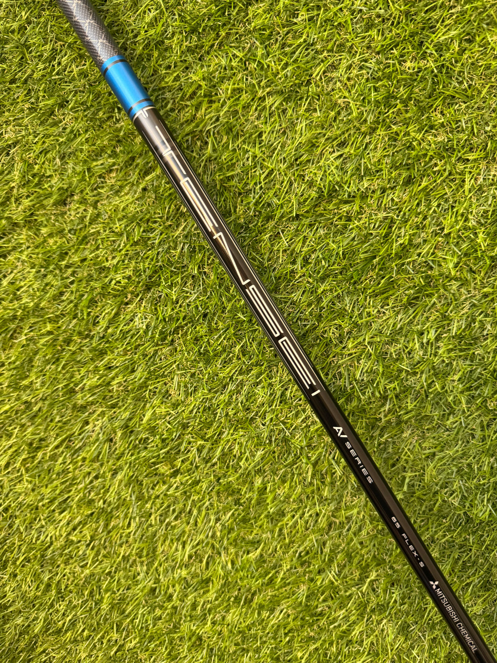 Cobra DS Adapt LS 10.5° Driver – Tensei Blue AV 65 Stiff