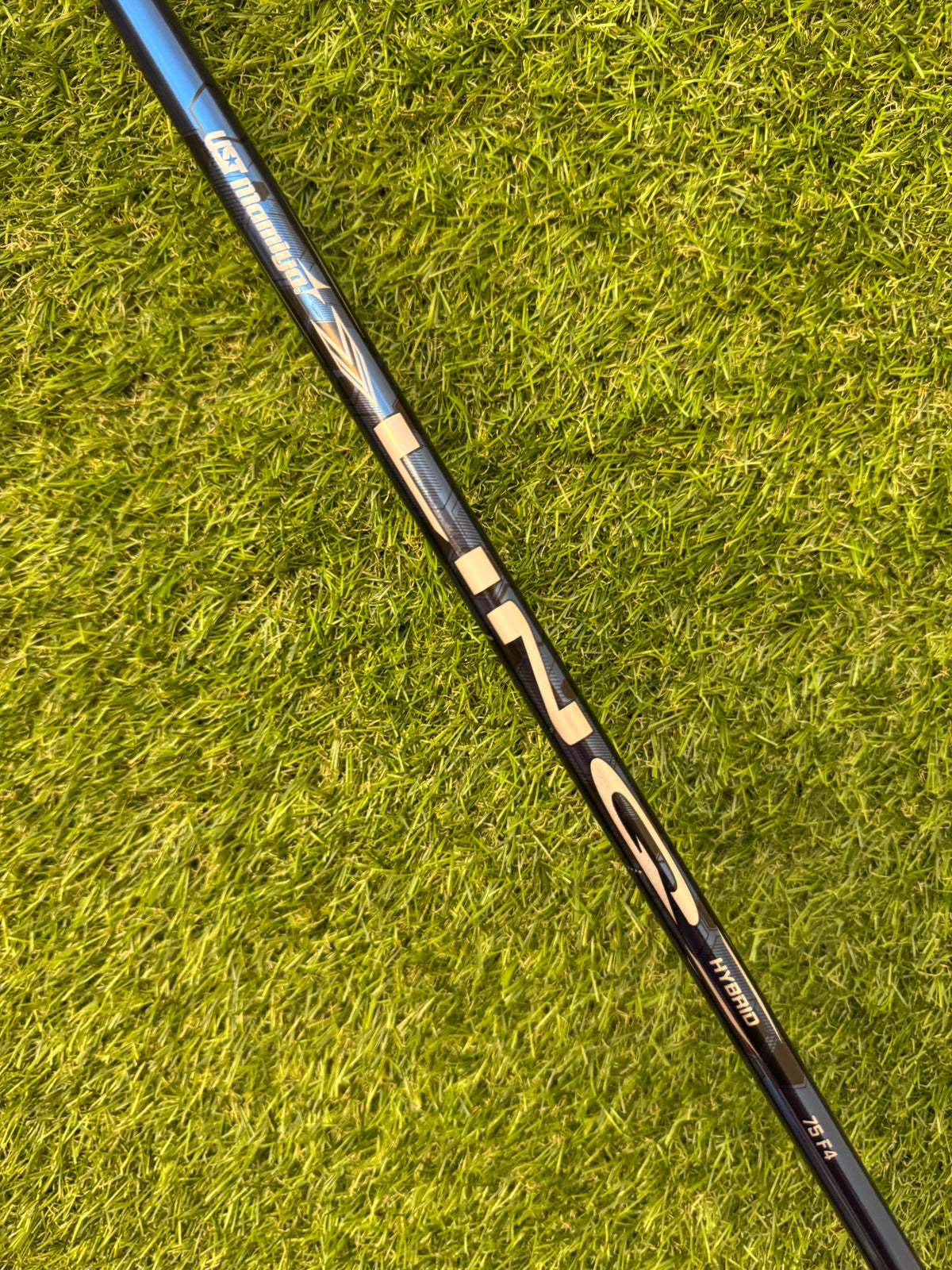 Mizuno STZ 3 Hybrid – UST Linq Hybrid 75 Stiff