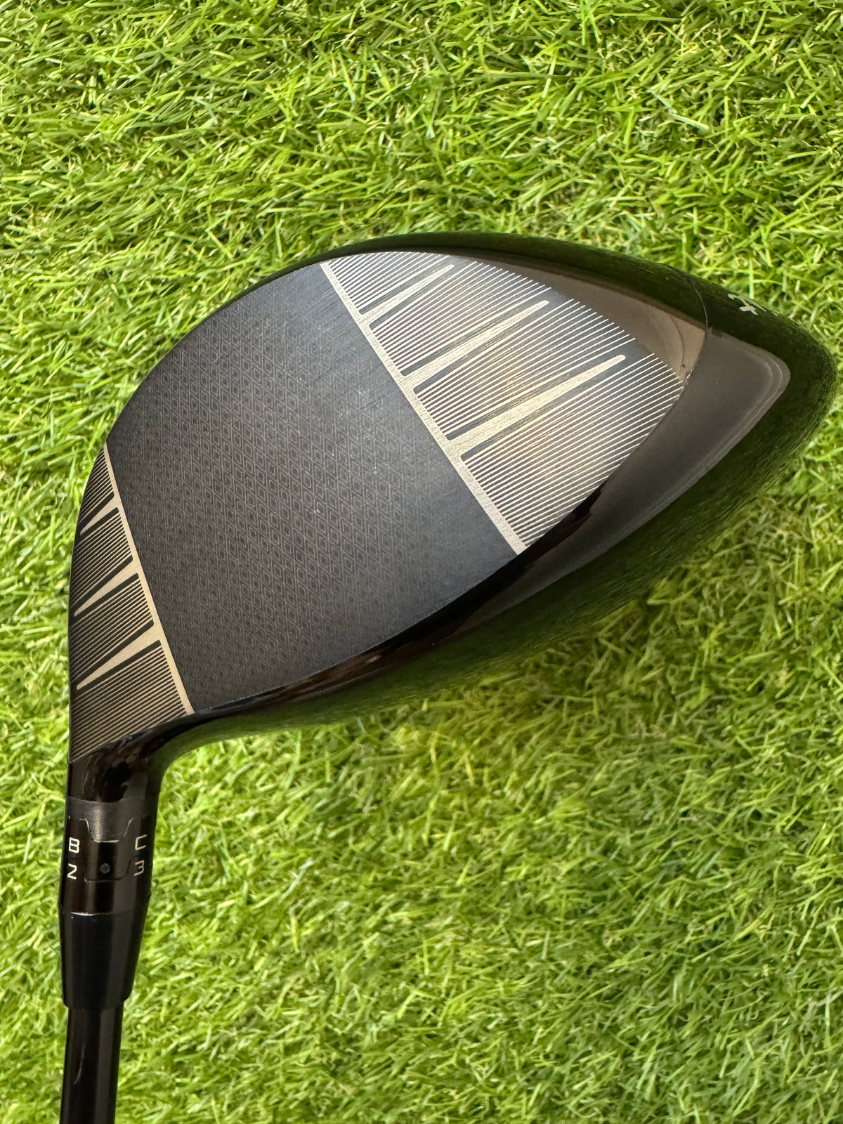 Titleist GT2 Driver 9° – HZRDUS X-Stiff Shaft