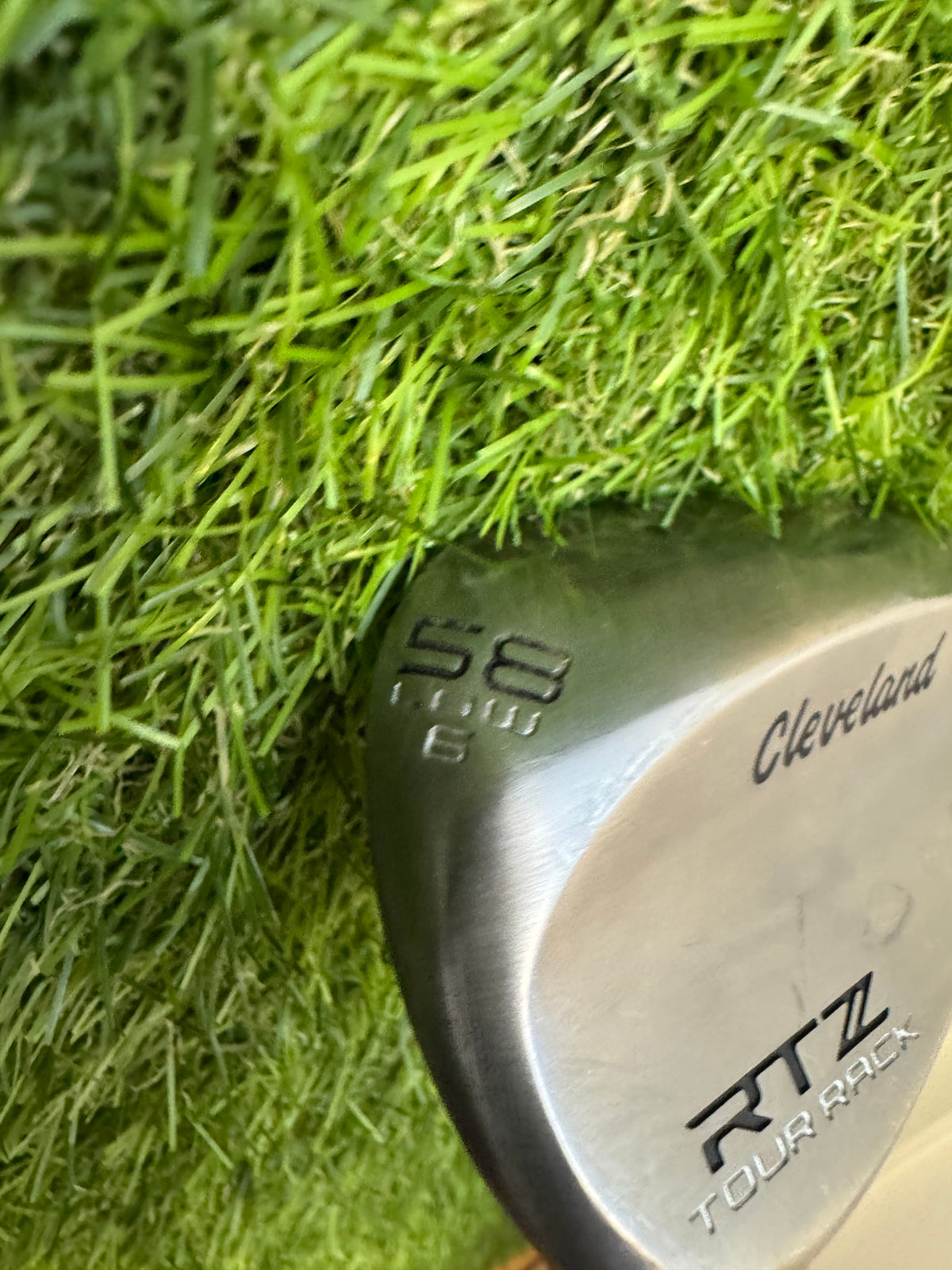 Cleveland RTZ 58 Low 6 Wedge – Dynamic Gold Spinner Wedge