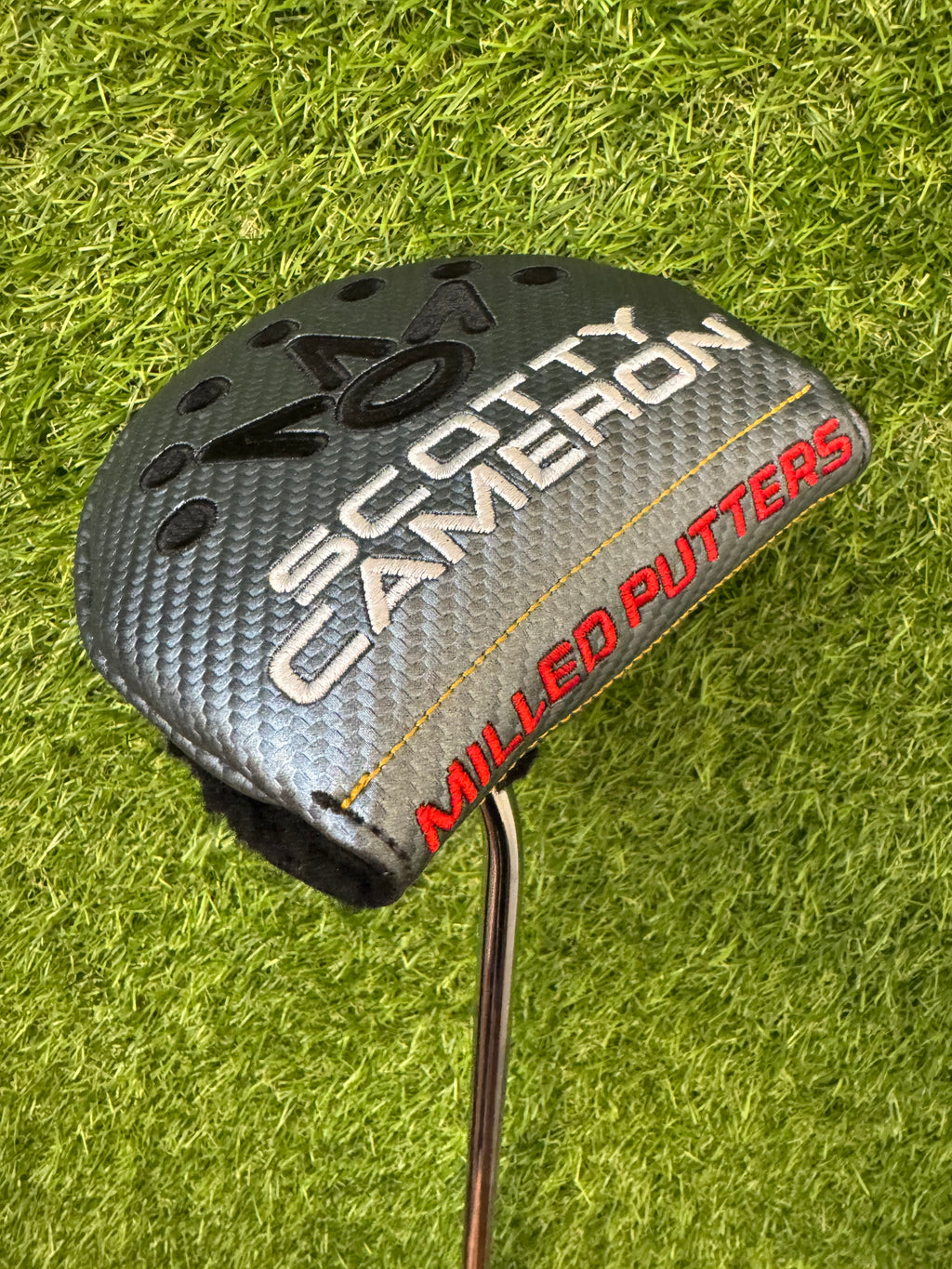 Scotty Cameron Futura 5.5M 35” Putter