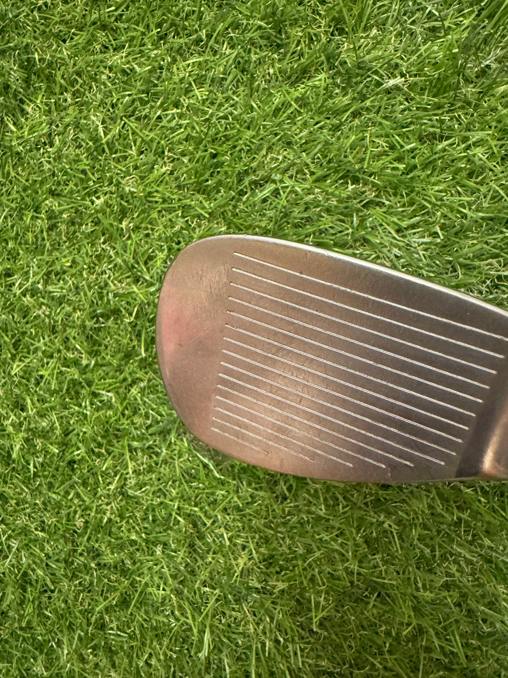 Wilson Sole Grind Harmonized 60° Wedge Left Hand
