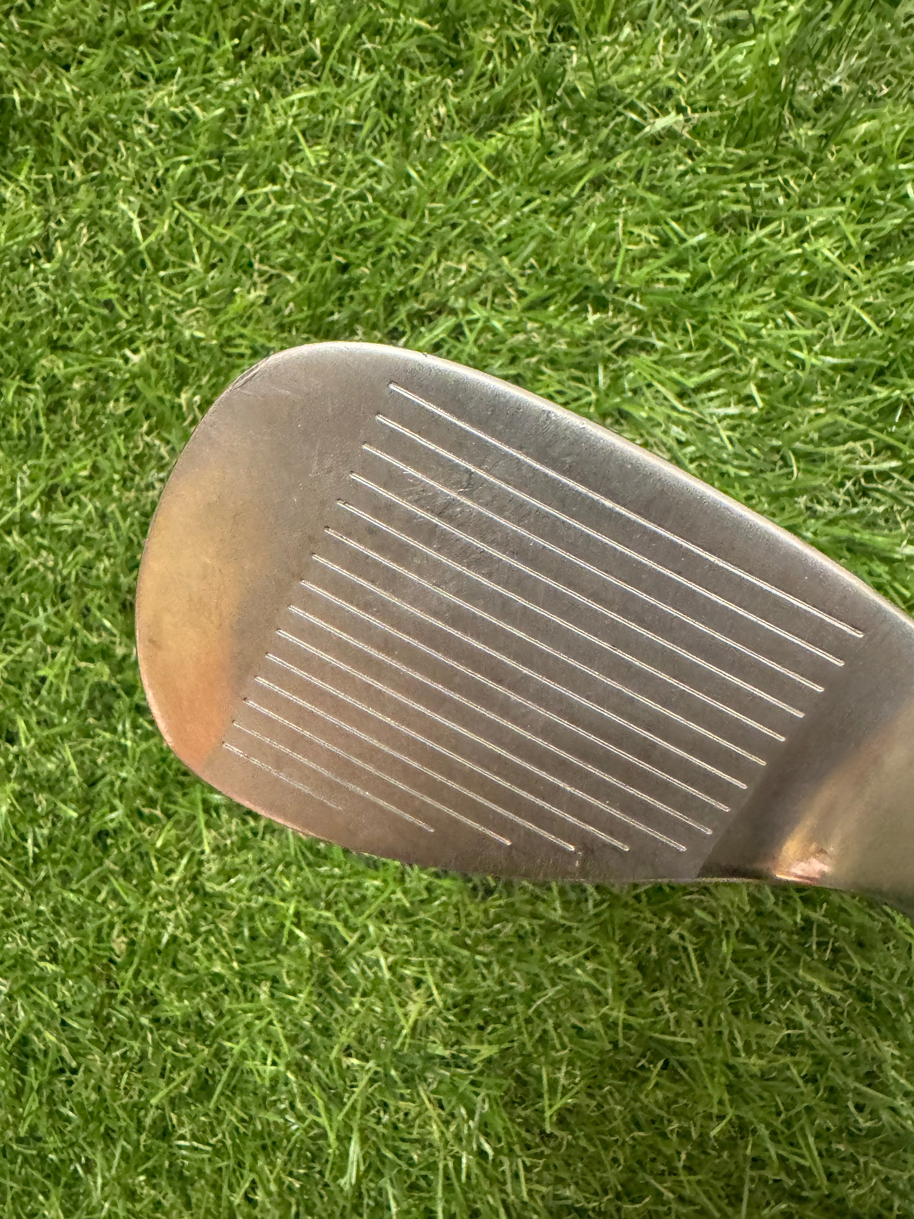 Wilson Sole Grind Harmonized 60° Wedge Left Hand