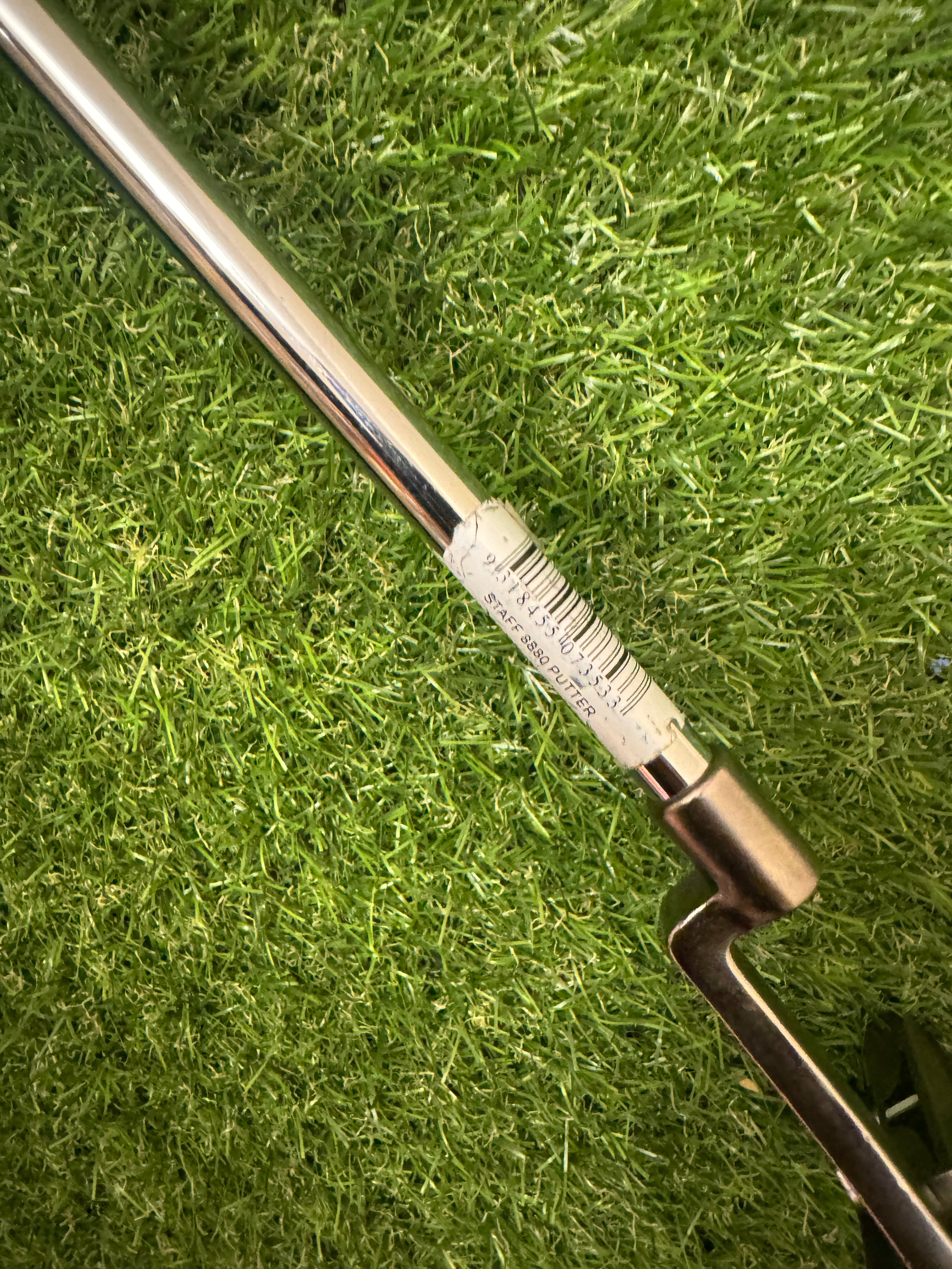 Wilson Staff 36.5” 8881 Left Hand Blade Putter with Milled Face and One‑of‑a‑Kind Blue Ventus Carbon Shaft