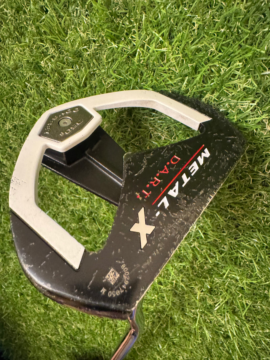 Odyssey 34” Metal X Dart Mallet Putter