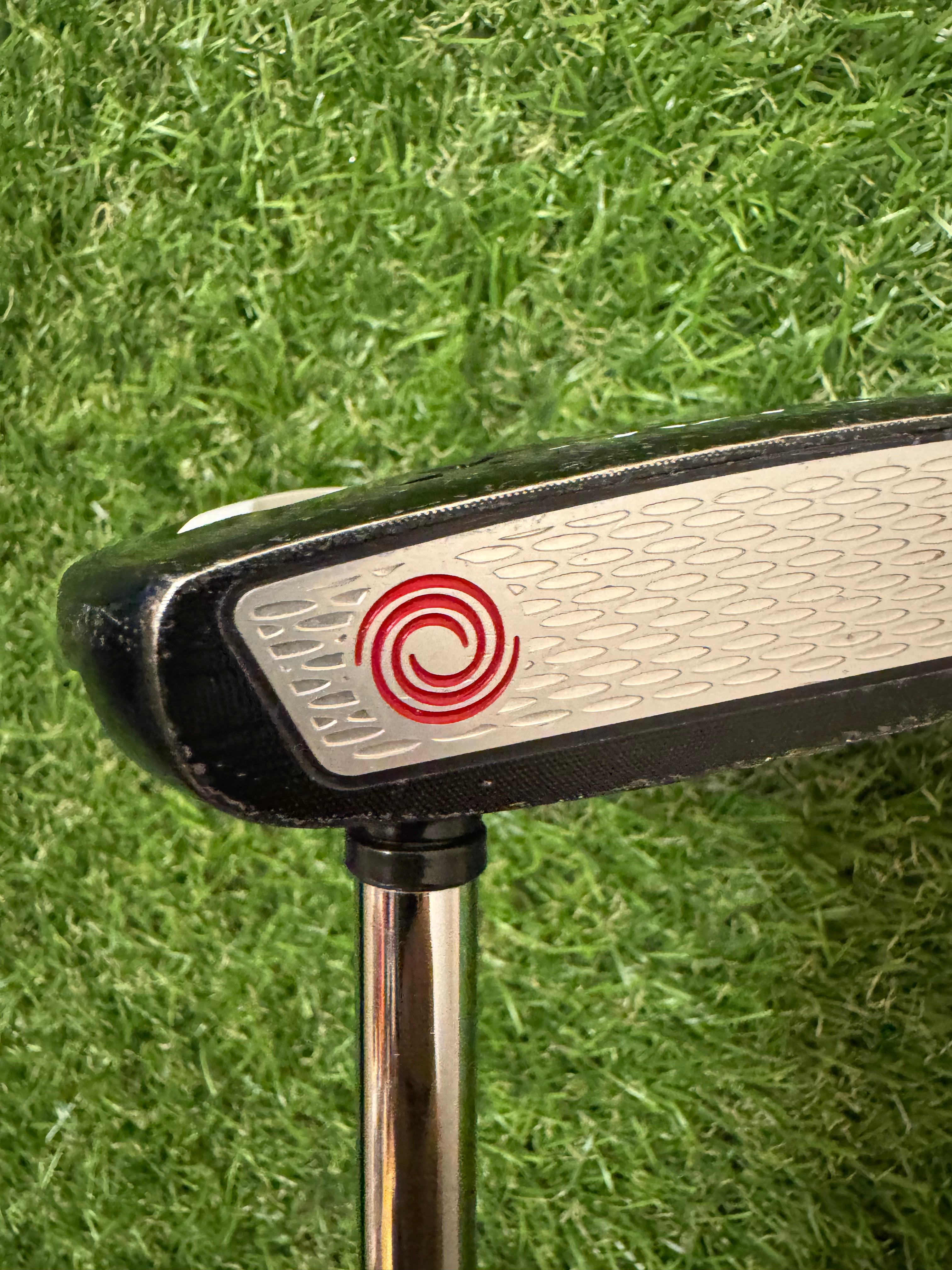 Odyssey 34” Metal X Dart Mallet Putter