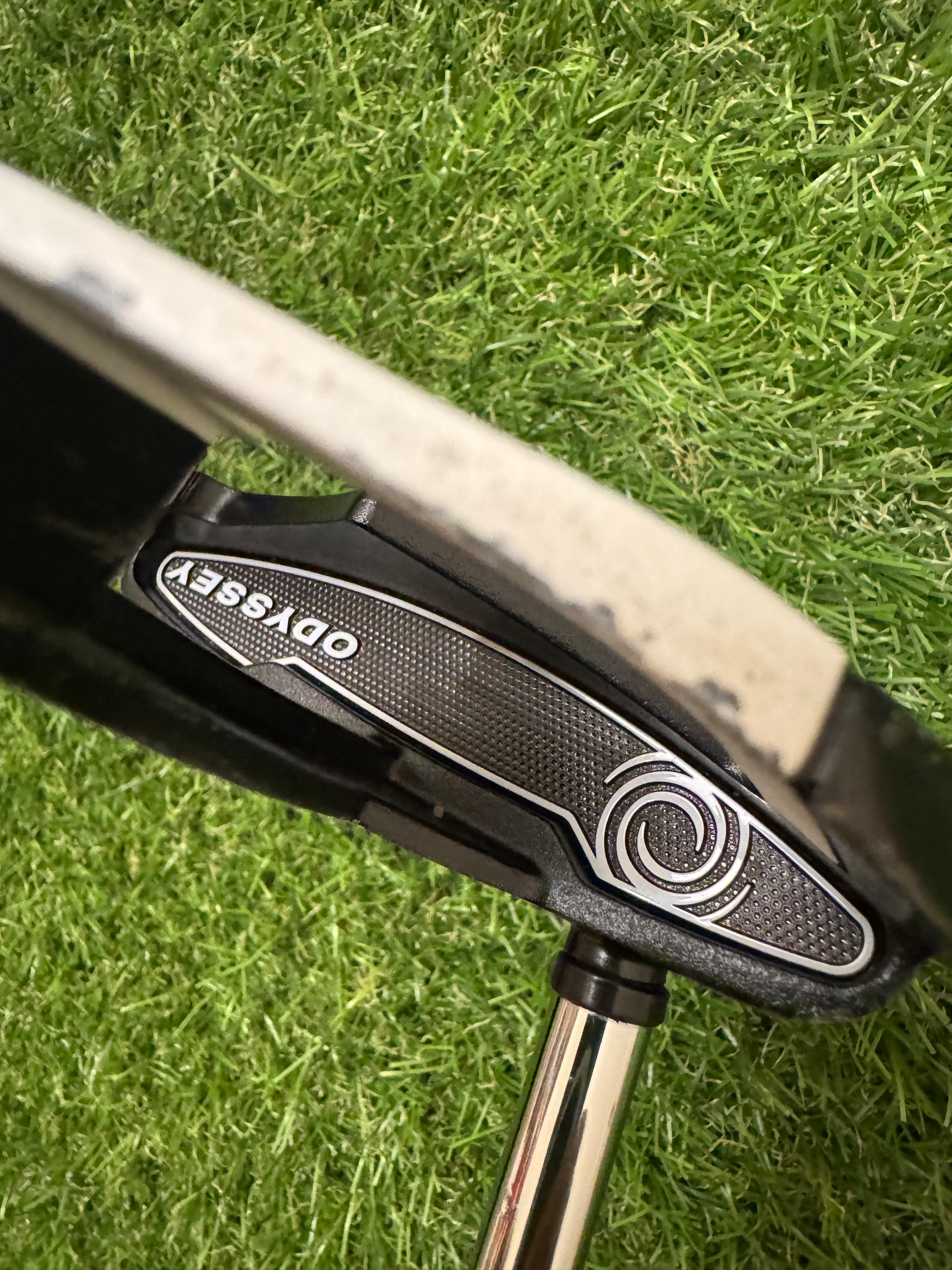 Odyssey 34” Metal X Dart Mallet Putter