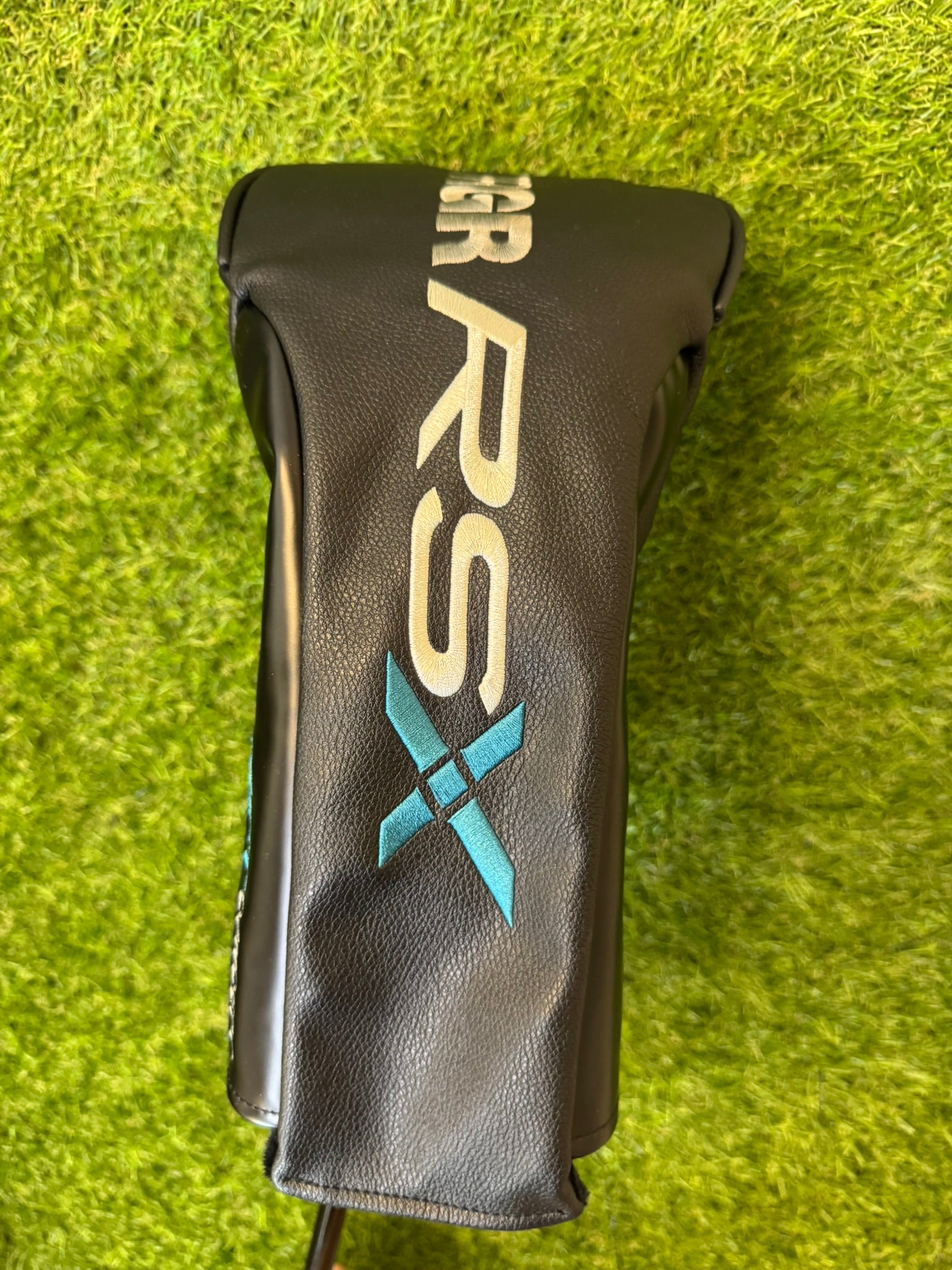 PRGR RS X F Driver 10° – HZRDUS Black 60g Stiff Shaft