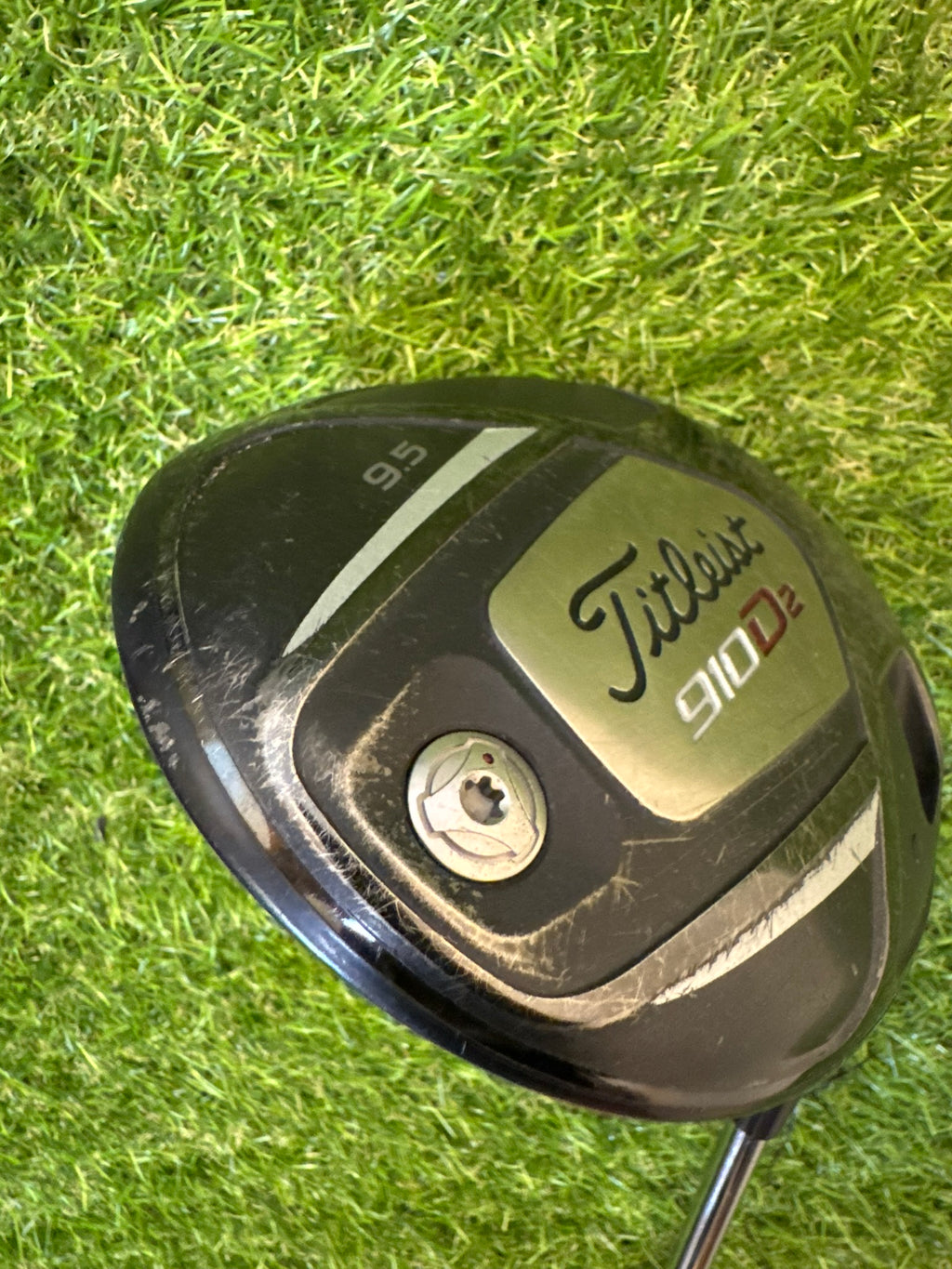 Titleist 910 D2 Driver 9.5° – Grafalloy Tour Prototype Pink X-Stiff Shaft