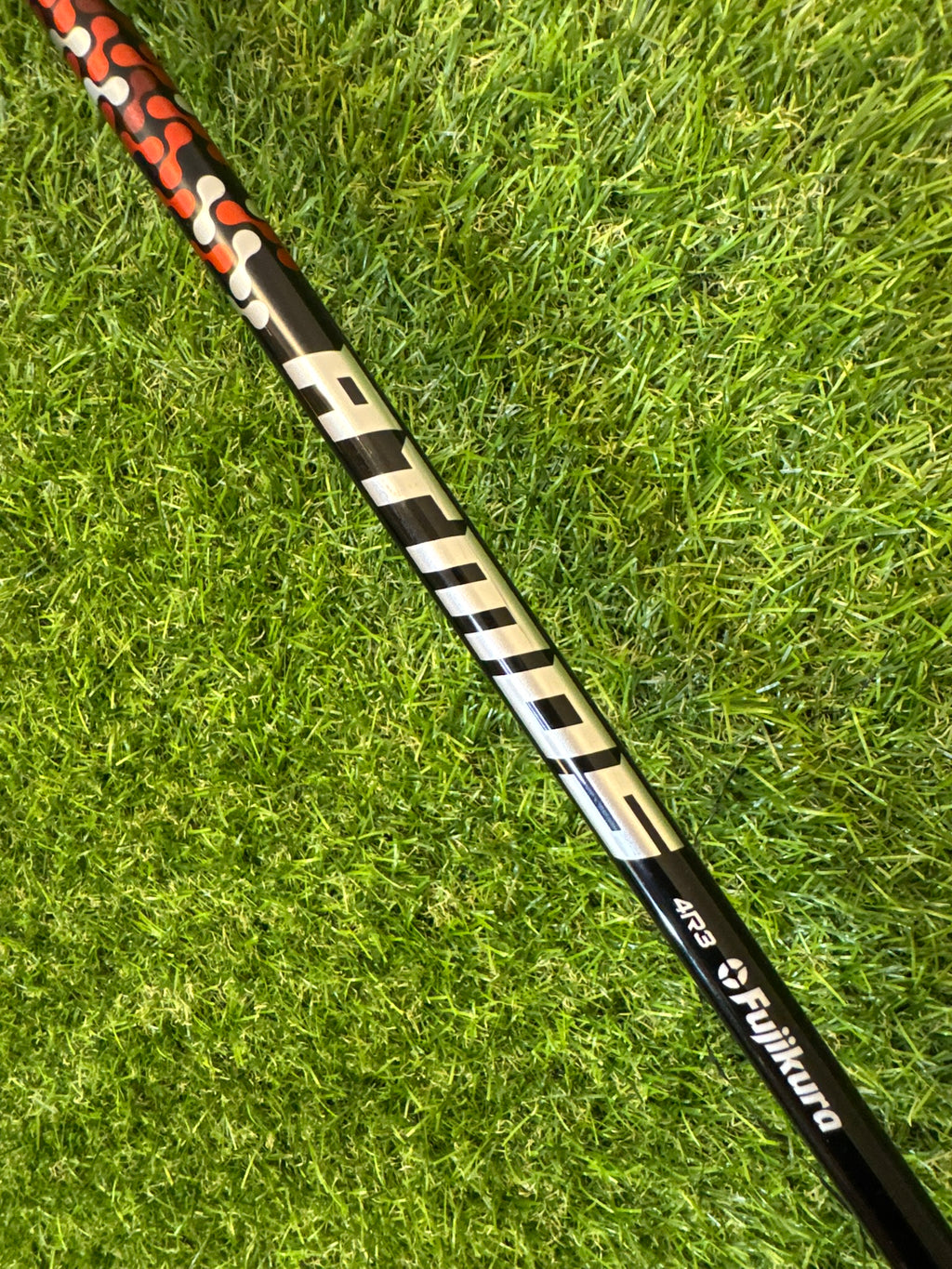 Bridgestone Tour B JGR Driver 9.5° – Fujikura Atmos 4R3 Regular 3 Shaft