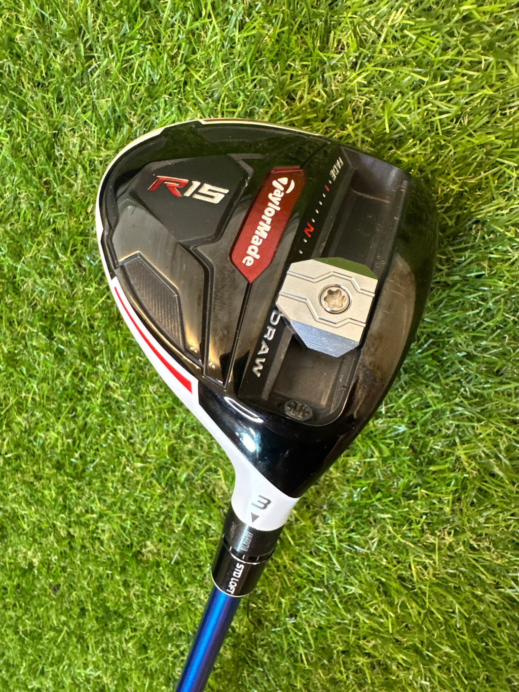 TaylorMade R15 3W 15° – Tour AD GT-6 Stiff Shaft