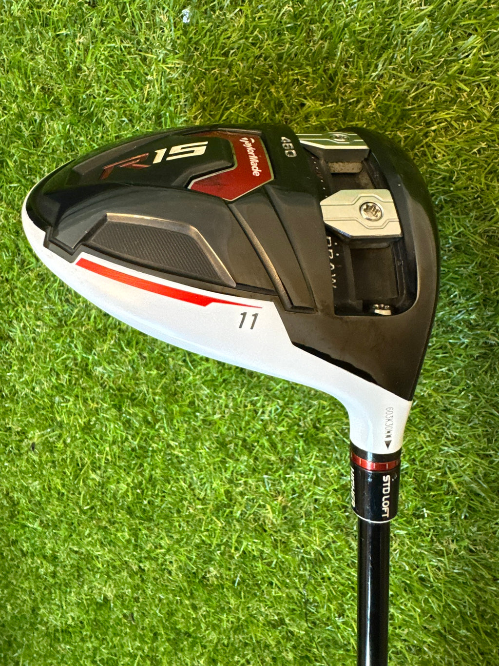 TaylorMade R15 Driver 11° – Mitsubishi Rayon TM1 115 Soft Regular Shaft