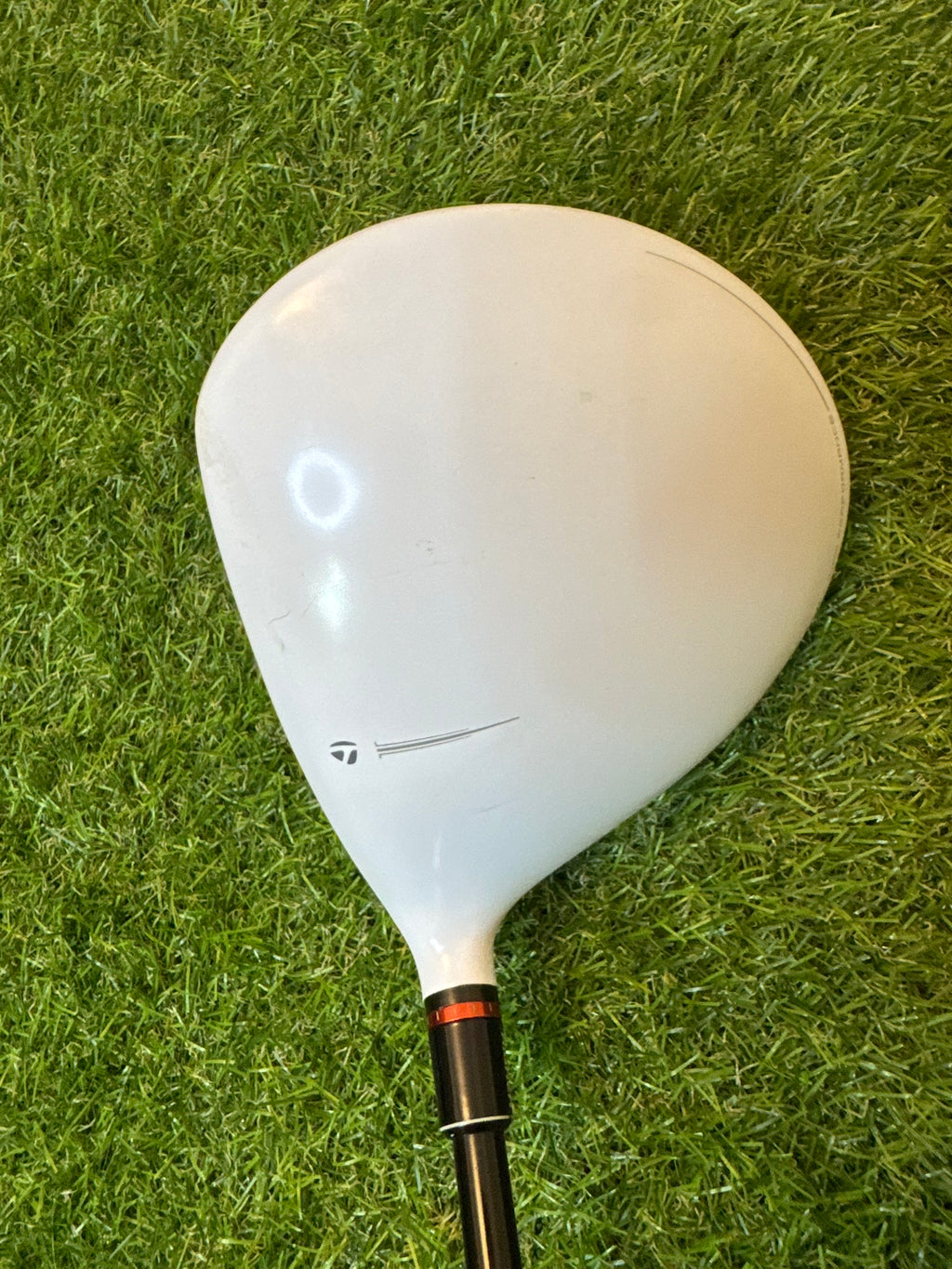 TaylorMade R15 Driver 11° – Mitsubishi Rayon TM1 115 Soft Regular Shaft