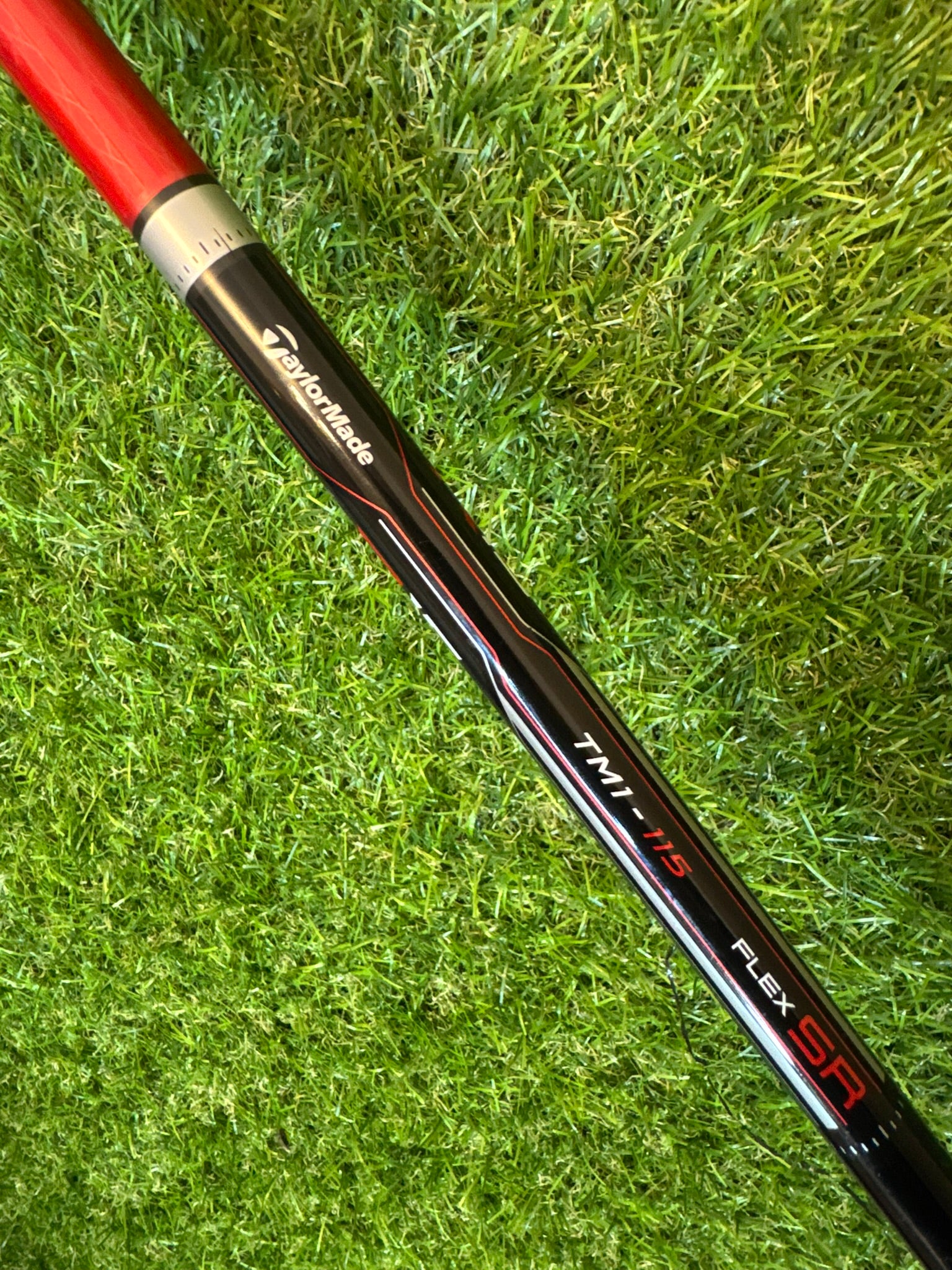 TaylorMade R15 Driver 11° – Mitsubishi Rayon TM1 115 Soft Regular Shaft