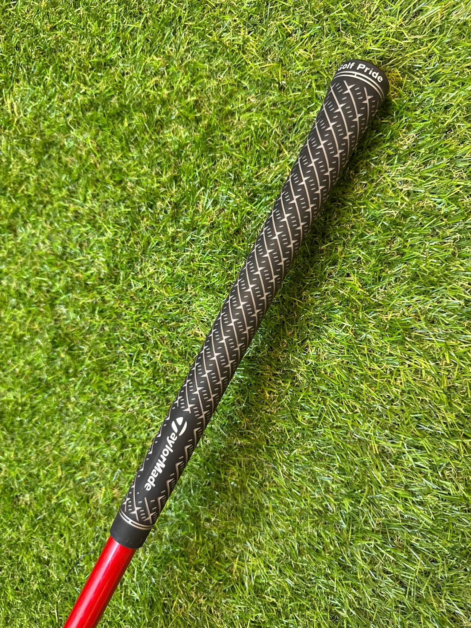 TaylorMade R15 Driver 11° – Mitsubishi Rayon TM1 115 Soft Regular Shaft