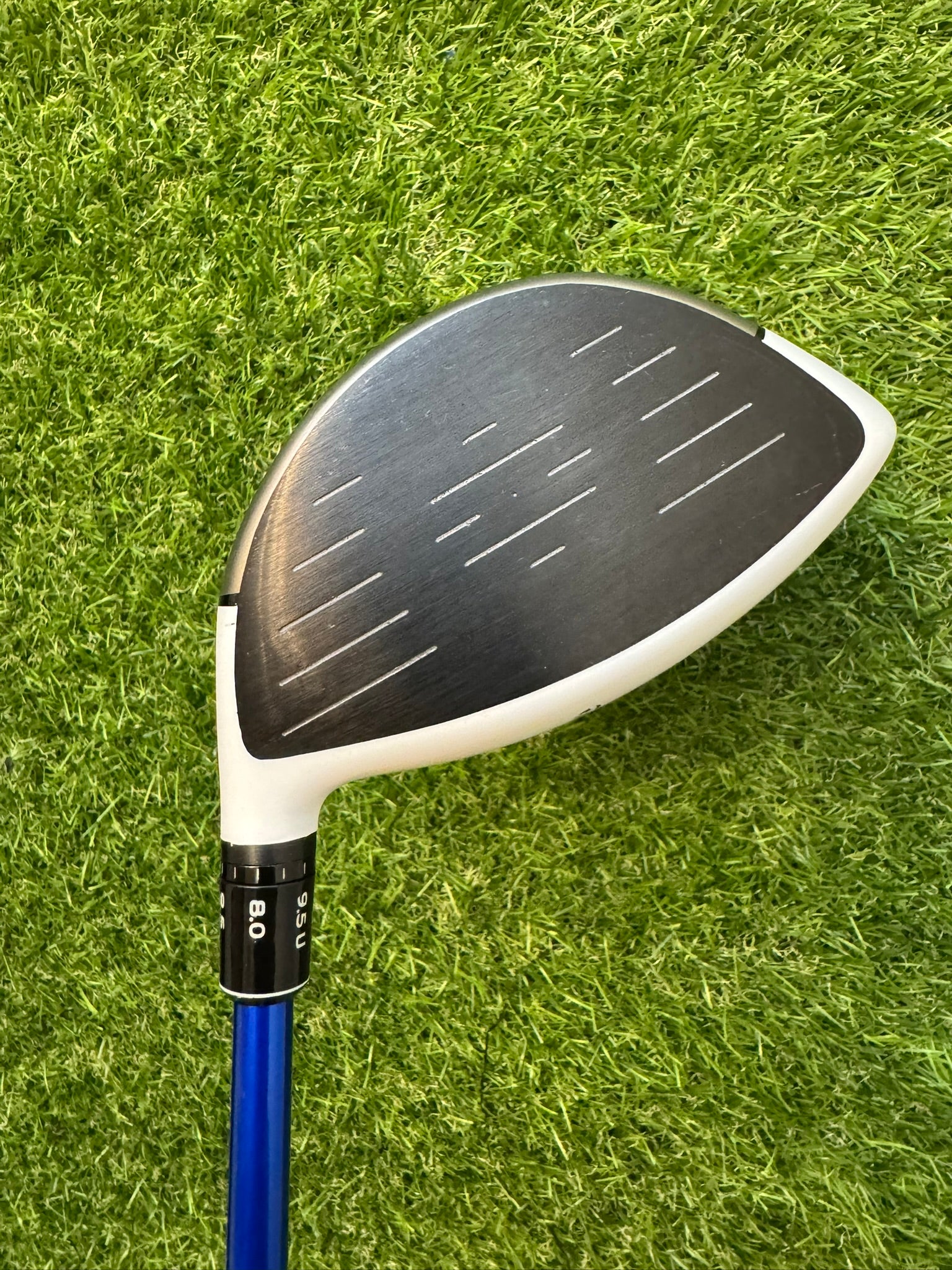 TaylorMade R1 Driver 10° – Diamana B60 Stiff Shaft
