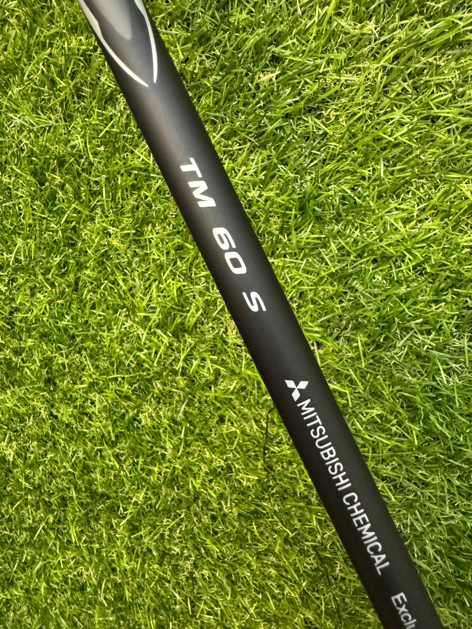 TaylorMade SIM Max Driver 9° – Diamana TM 60 Stiff Shaft