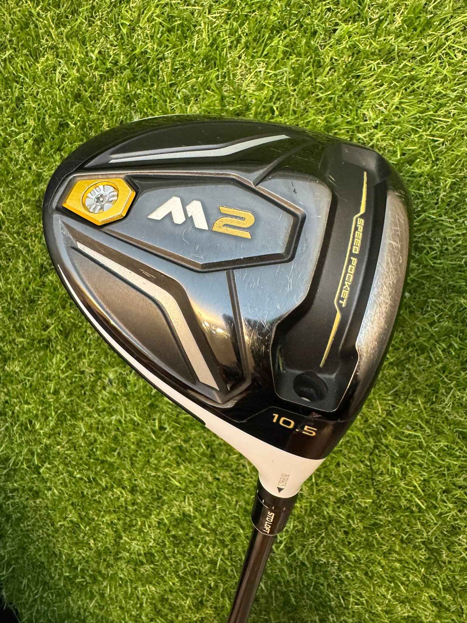 TaylorMade M2 Driver 10.5° – Mitsubishi Rayon TM1 216 Regular Shaft