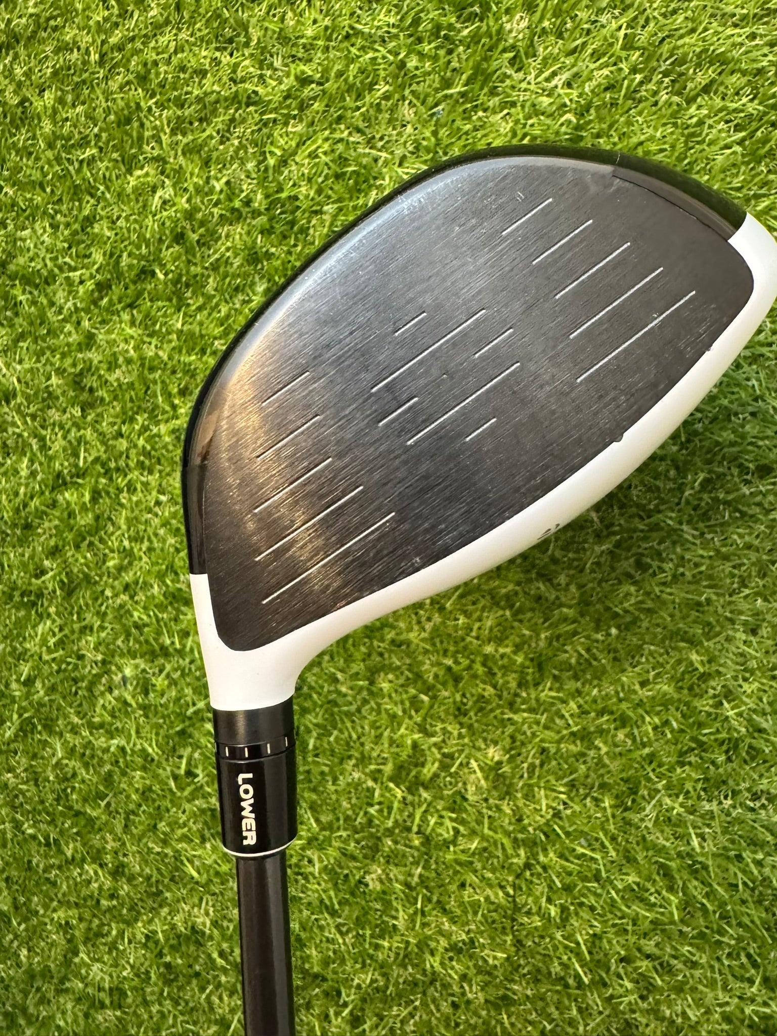 TaylorMade M2 Driver 10.5° – Mitsubishi Rayon TM1 216 Regular Shaft