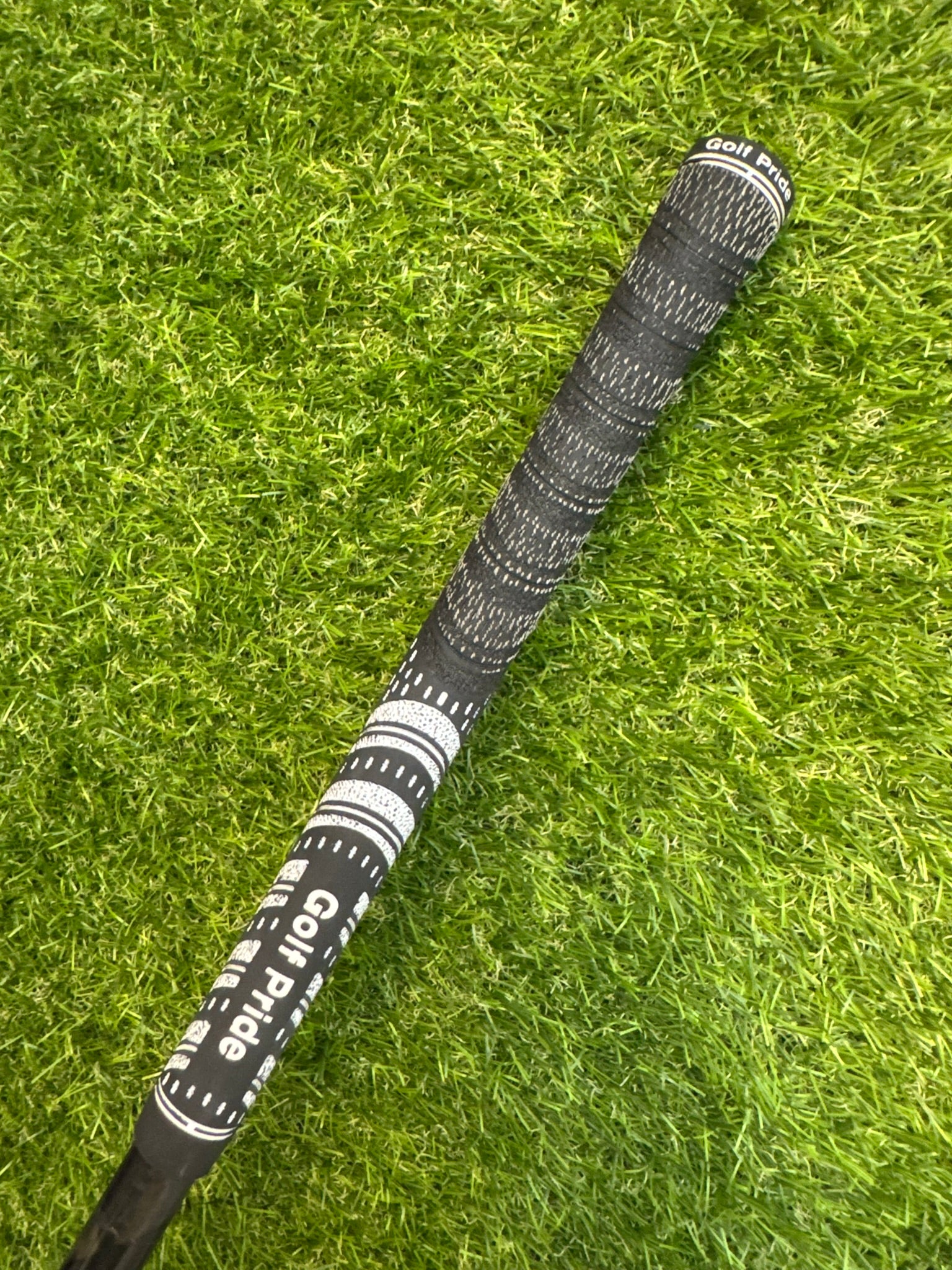 TaylorMade R11s Driver 9° – Fujikura Blur R11 60 X-Stiff Shaft