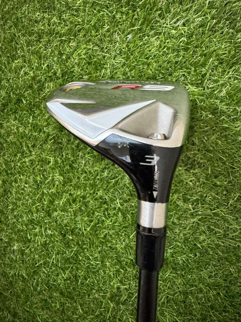 TaylorMade R9 3W 15° – Fujikura Motore Supermax Regular Shaft