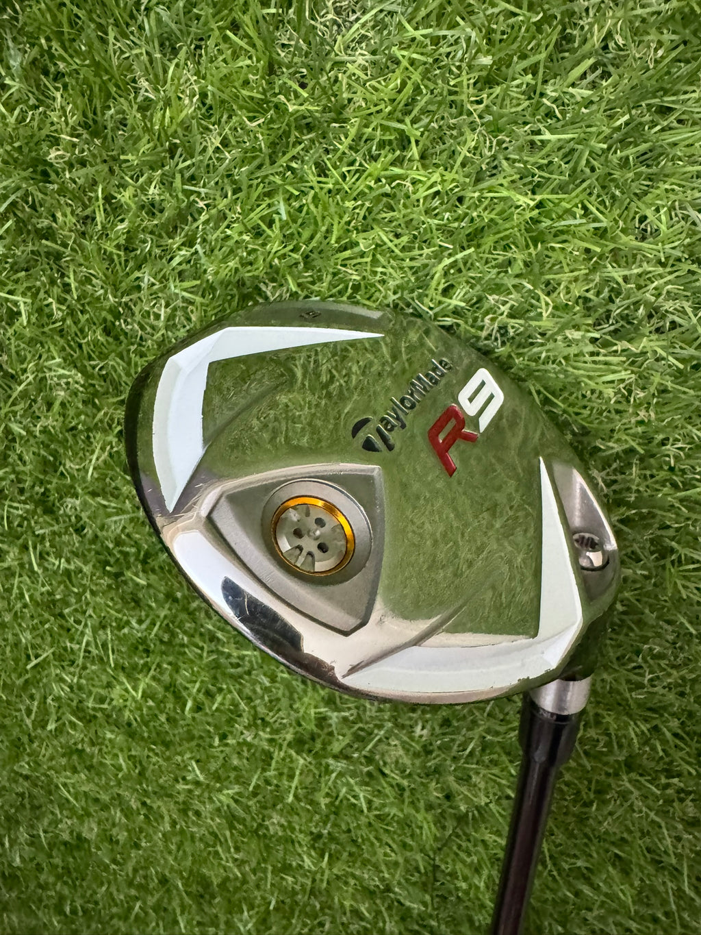 TaylorMade R9 3W 15° – Fujikura Motore Supermax Regular Shaft