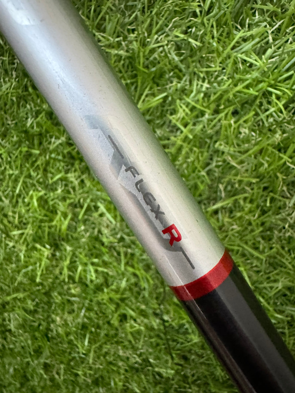 TaylorMade R9 3W 15° – Fujikura Motore Supermax Regular Shaft