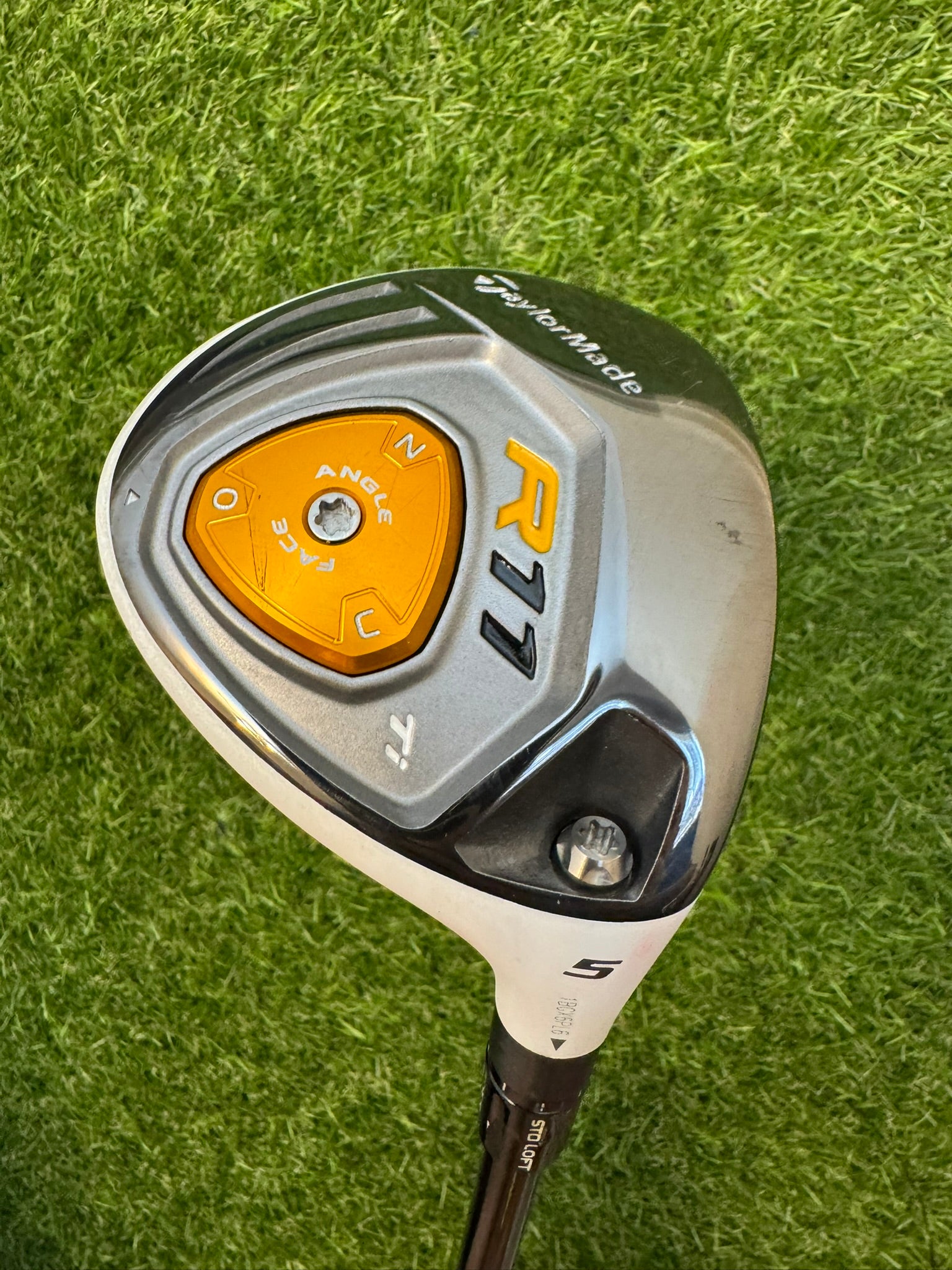 TaylorMade R11 5W 19° – Fujikura Motore 50 R11 Stiff Shaft