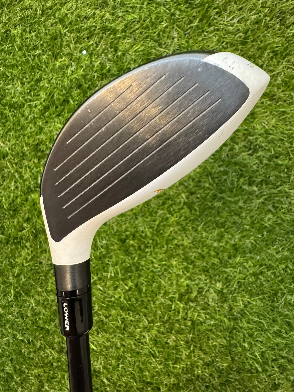 TaylorMade R11 5W 19° – Fujikura Motore 50 R11 Stiff Shaft