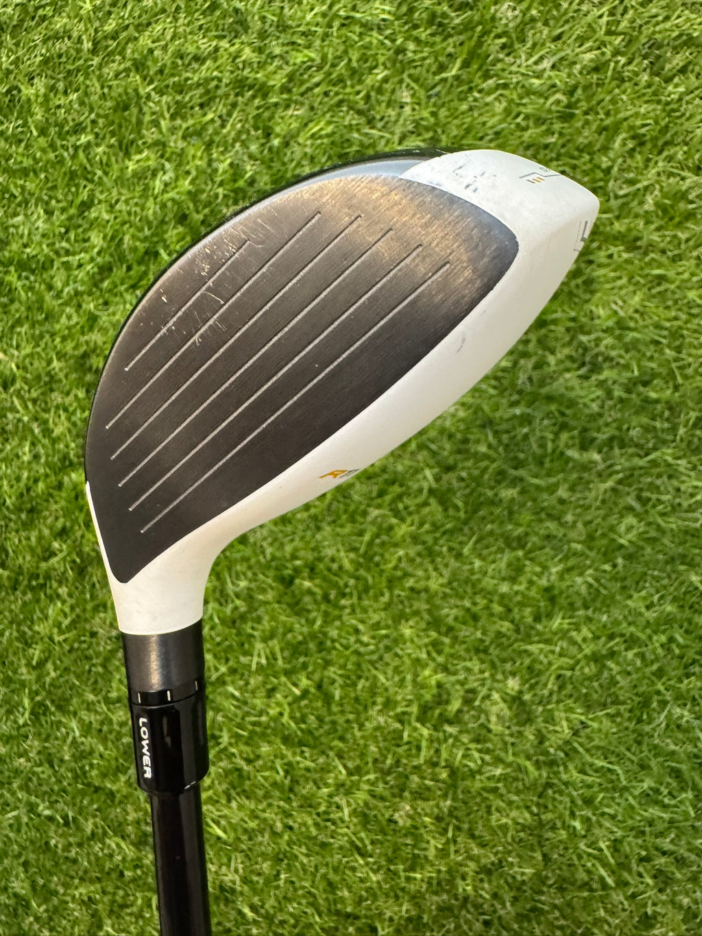 TaylorMade R11 5W 19° – Fujikura Motore 50 R11 Stiff Shaft