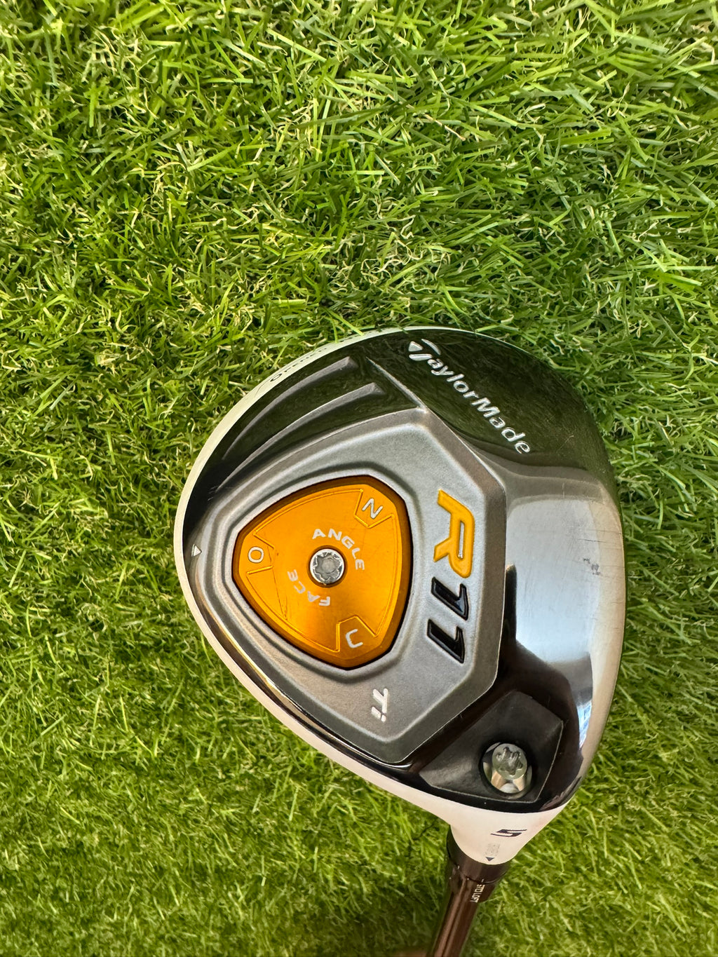 TaylorMade R11 5W 19° – Fujikura Motore 50 R11 Stiff Shaft