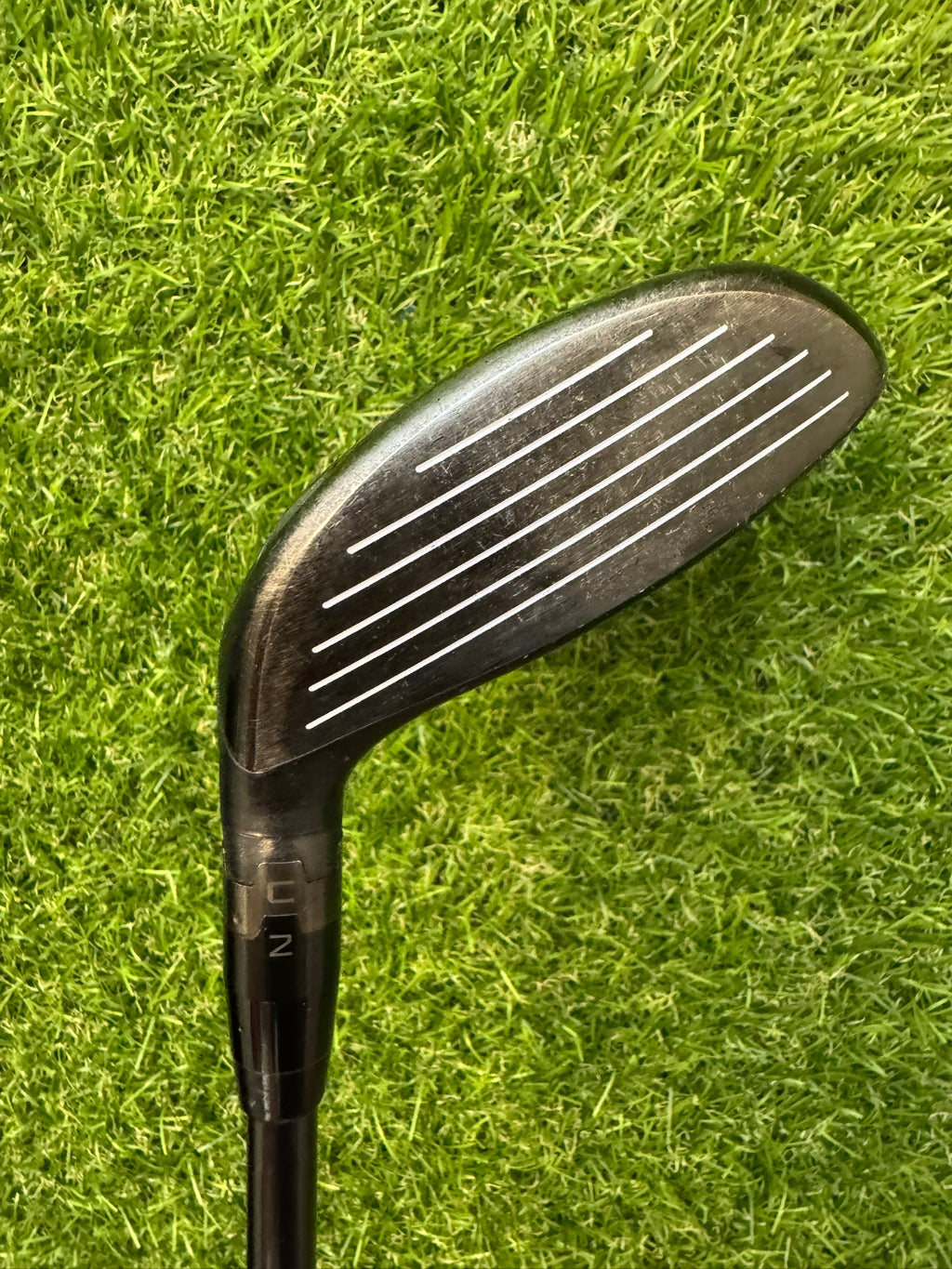 Titleist 913F 5W 17° – Fujikura Rombax 55 Stiff Shaft