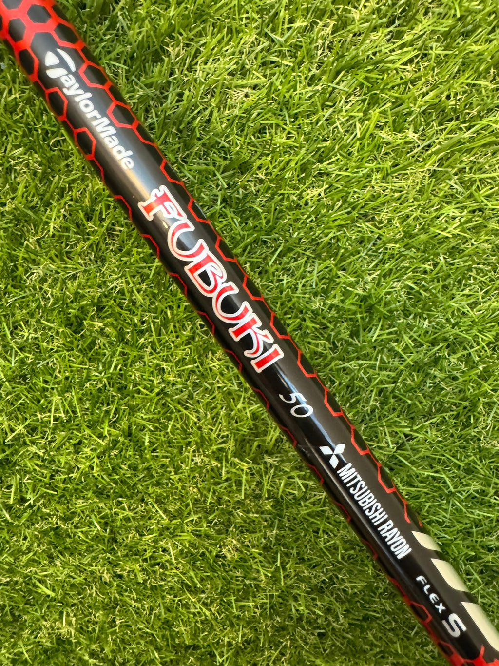 TaylorMade Burner 5W 18° – Mitsubishi Rayon Fubuki 50 Stiff Shaft